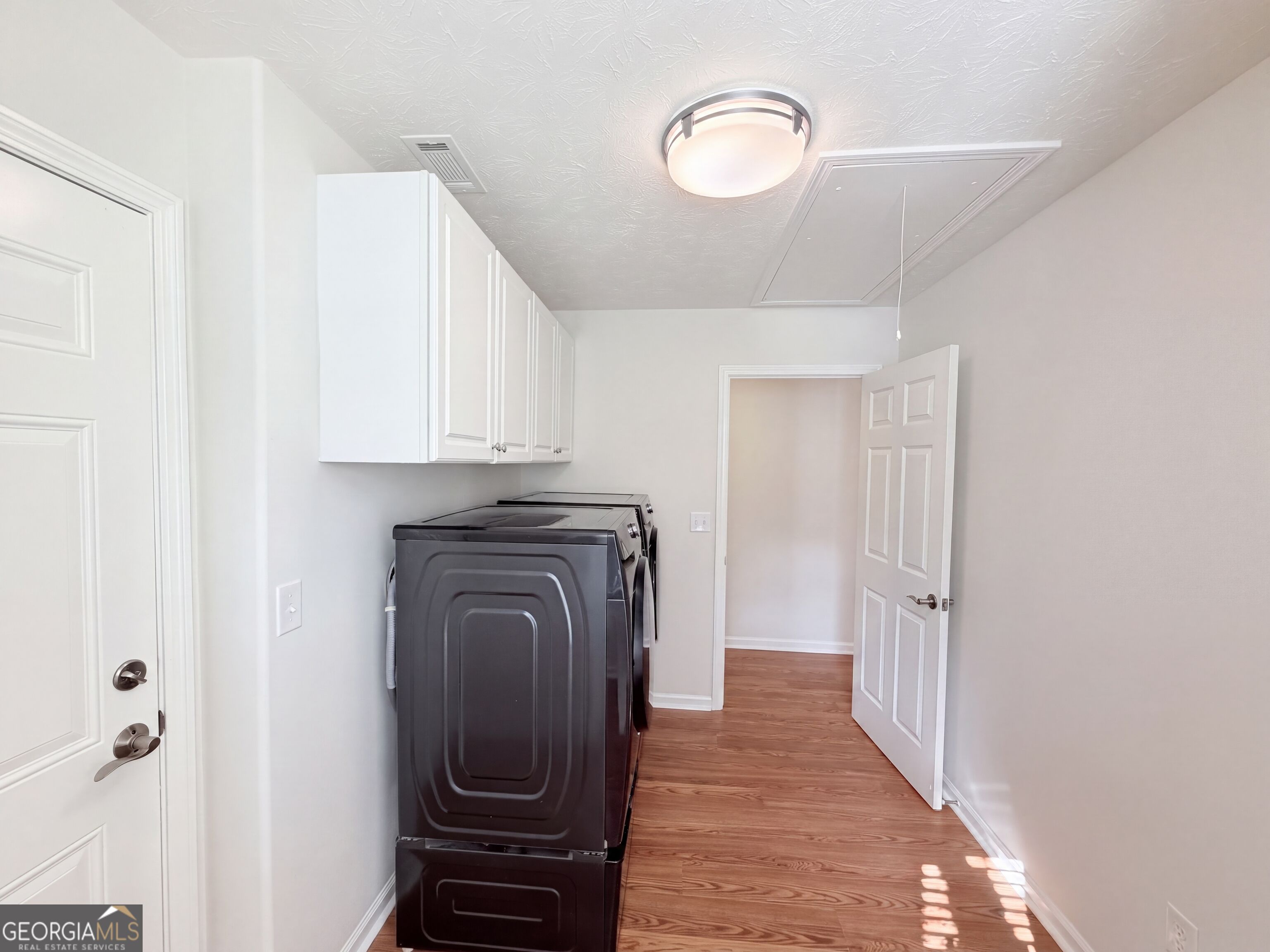 112 Platte Street Property Photo 23