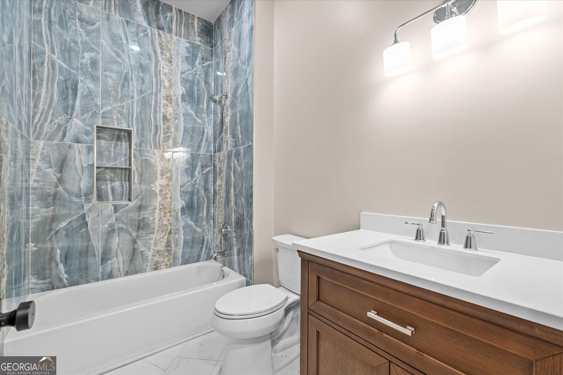 111 Sunset Boulevard Property Photo 14
