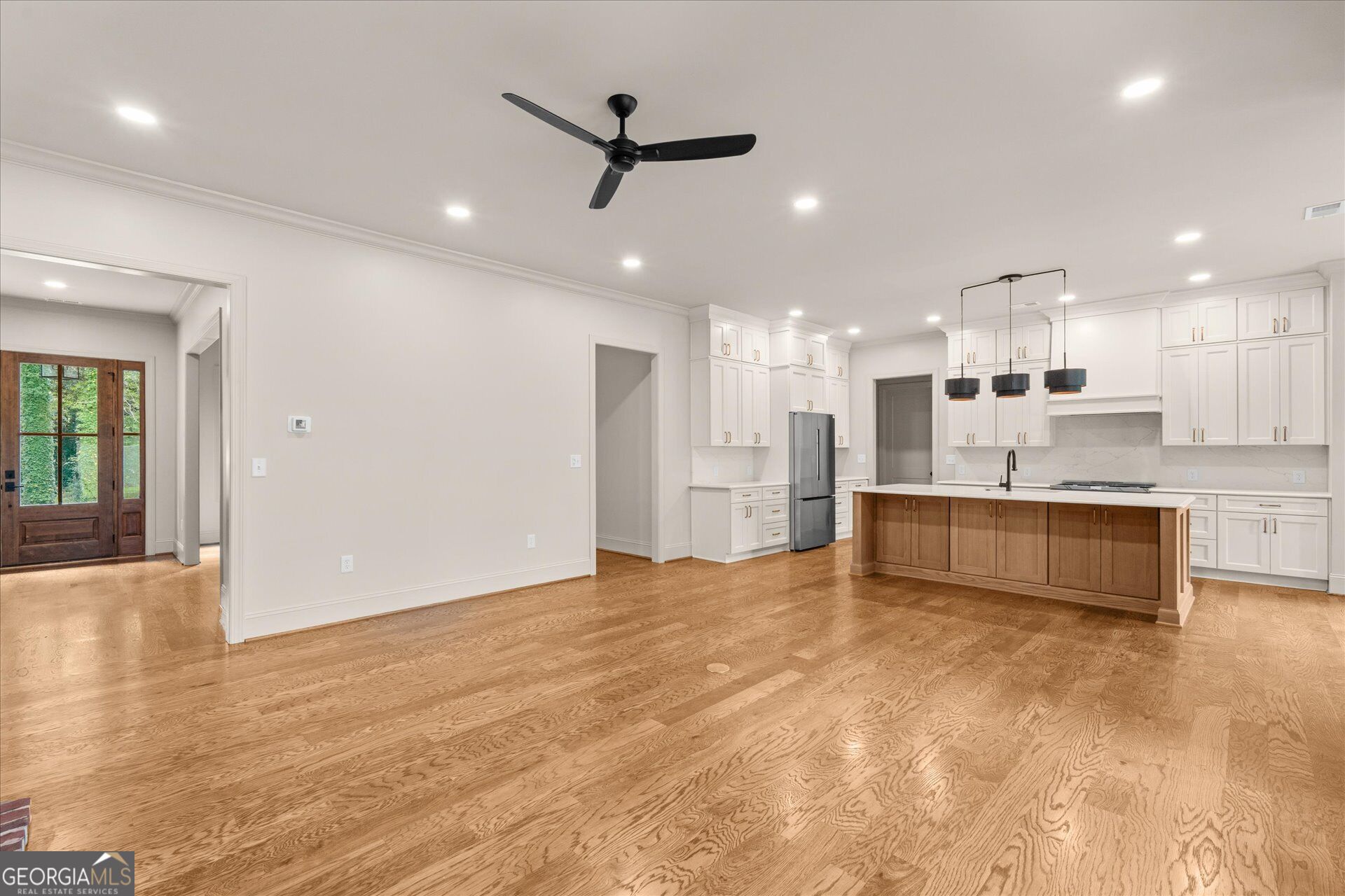 111 Sunset Boulevard Property Photo 16
