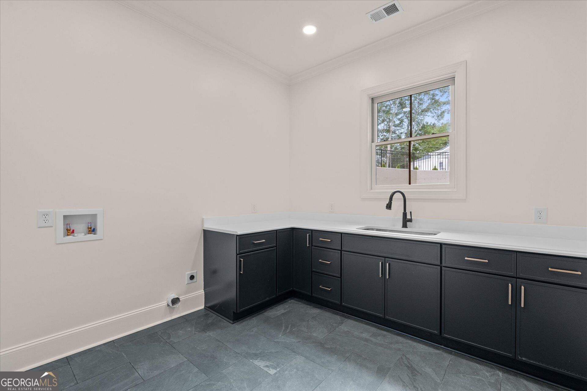 111 Sunset Boulevard Property Photo 29
