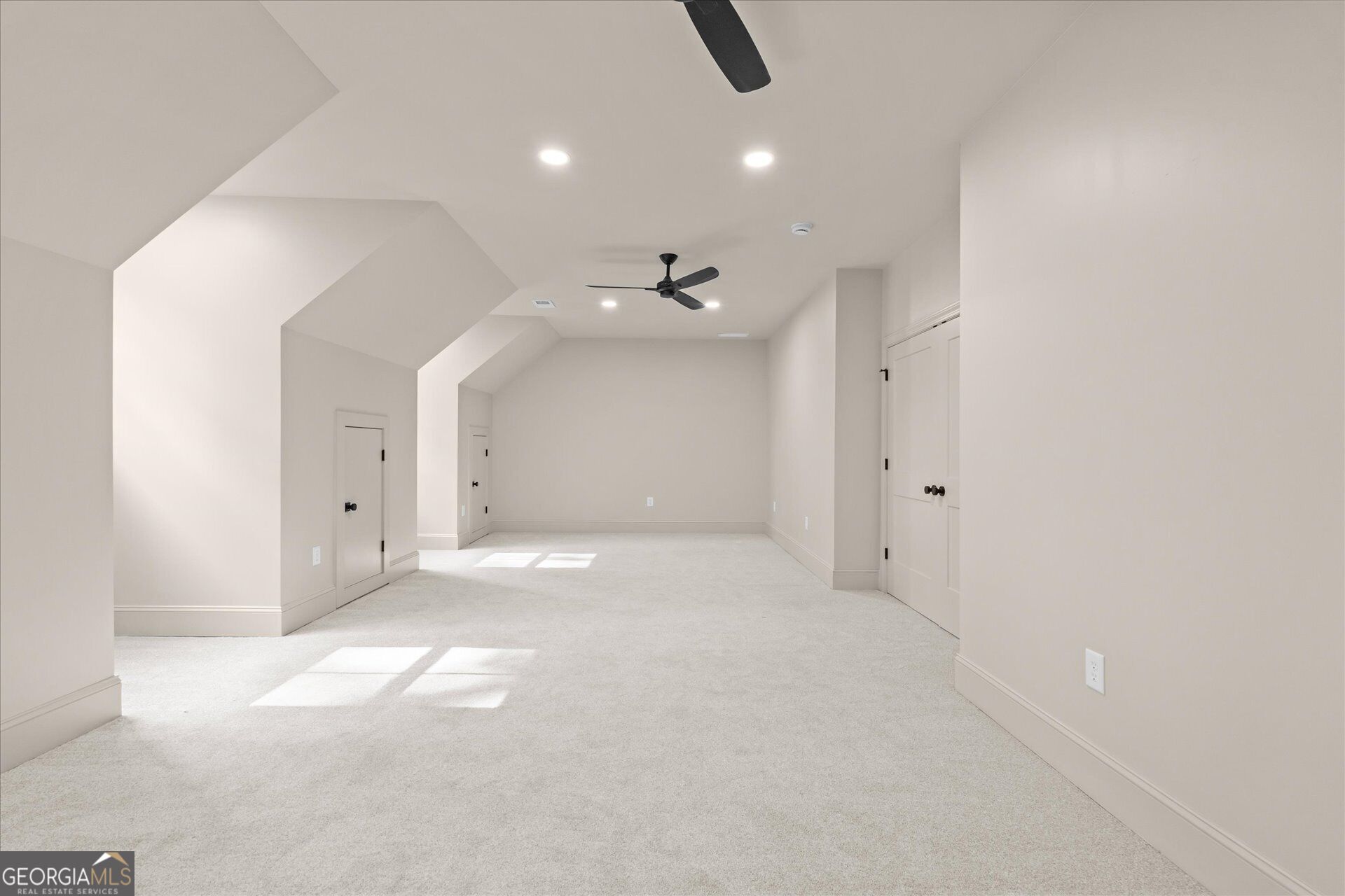111 Sunset Boulevard Property Photo 47