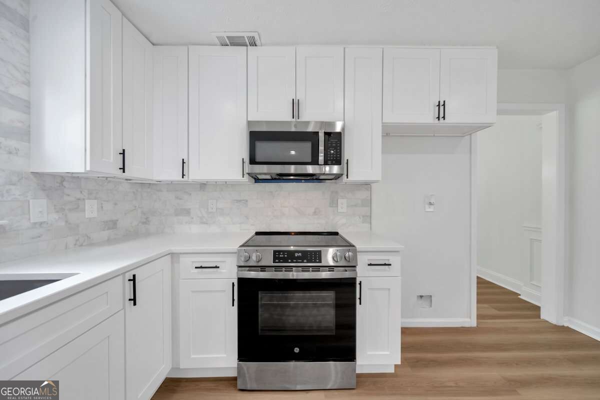 1615 Burnt Oak Way Property Photo 12