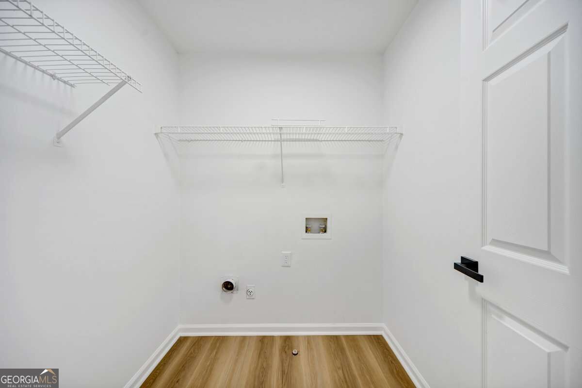 1615 Burnt Oak Way Property Photo 32