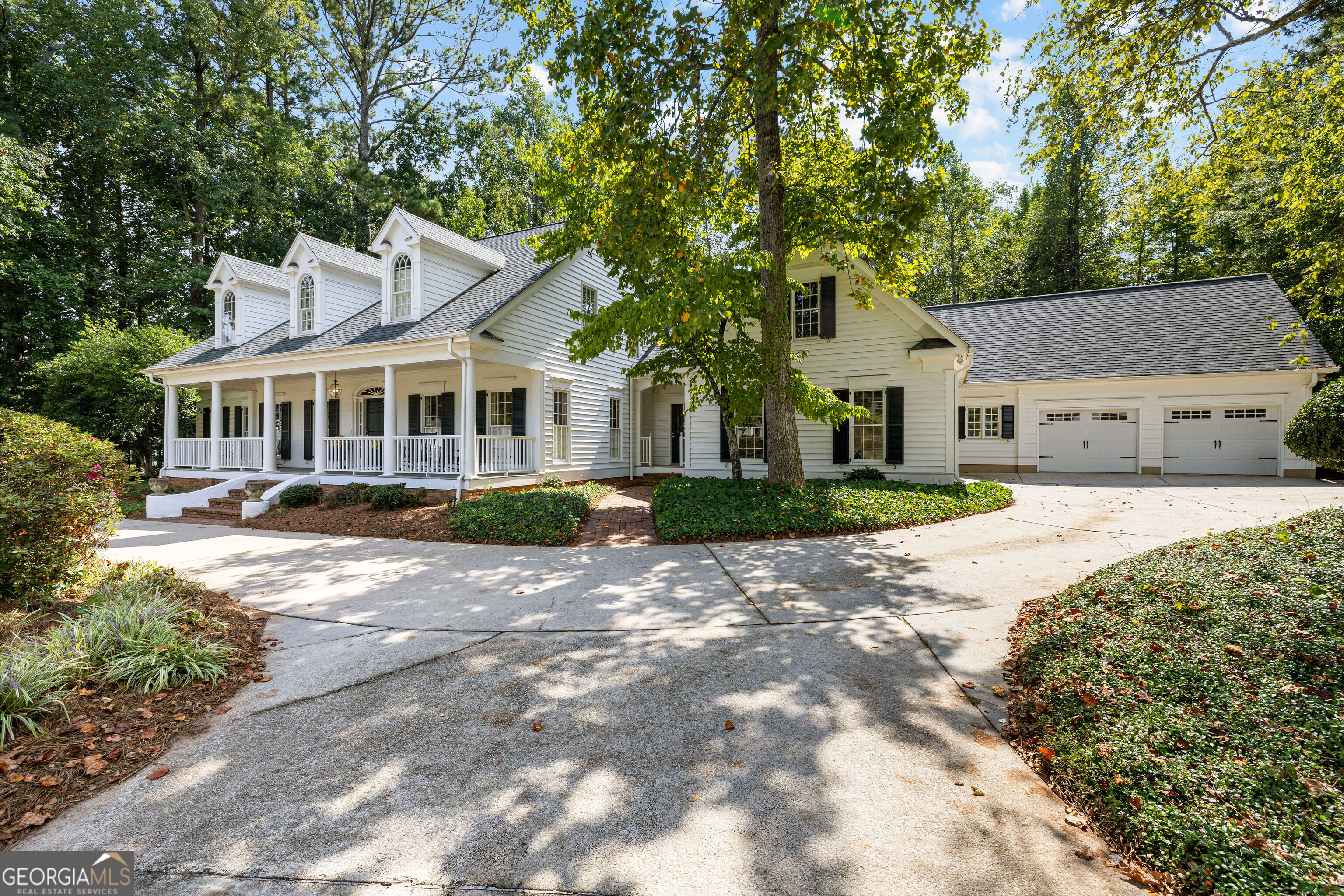 65 Highlands Point Property Photo 4