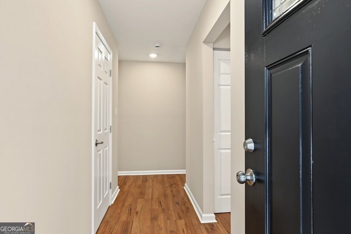605 Lee Boulevard Property Photo 6