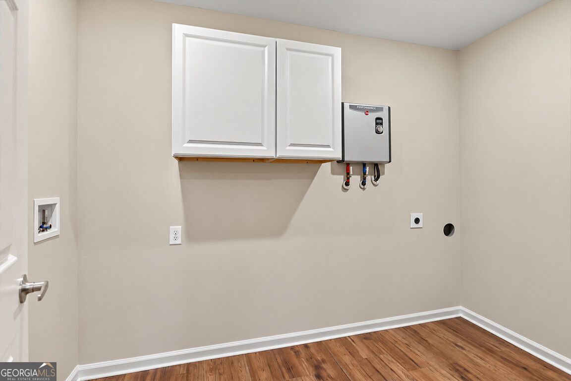 605 Lee Boulevard Property Photo 13