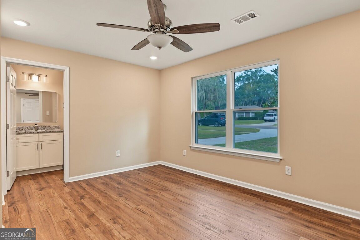 605 Lee Boulevard Property Photo 31