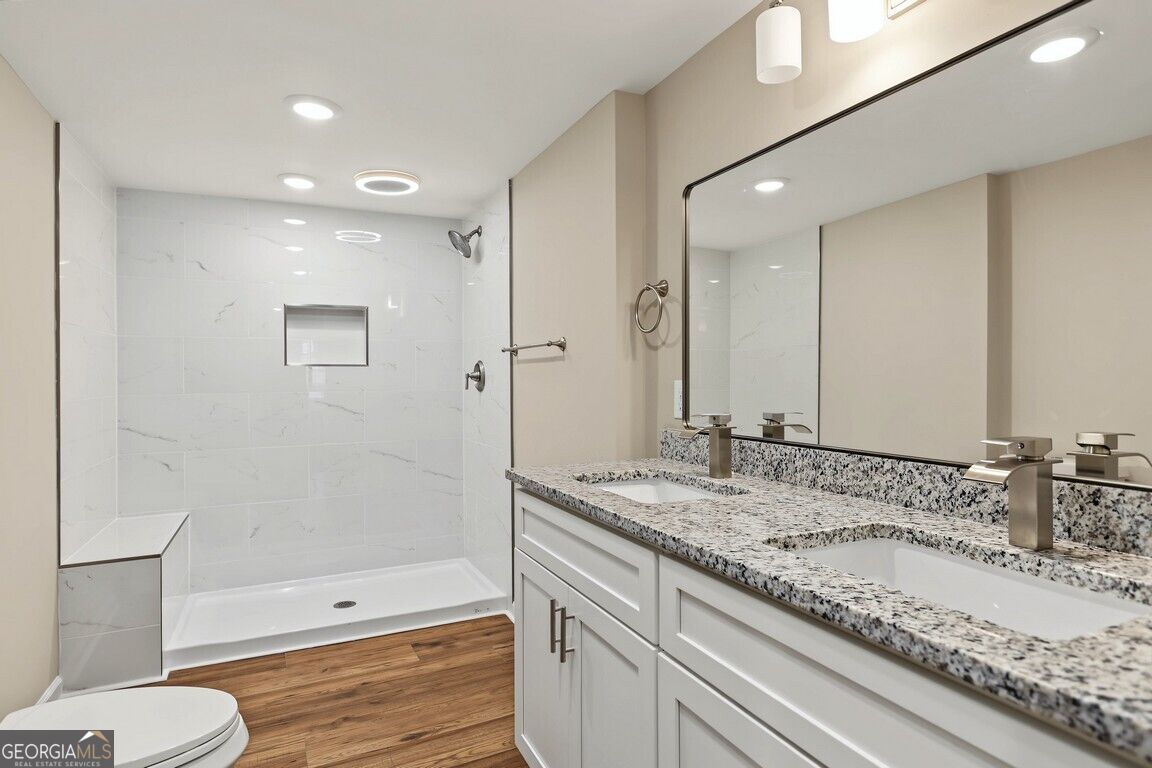 605 Lee Boulevard Property Photo 35