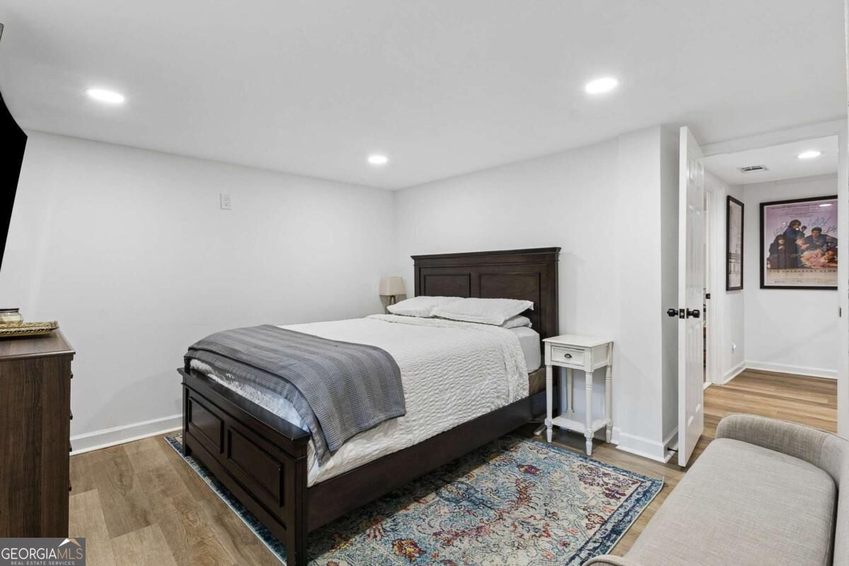2658 Chimney Springs Drive Property Photo 32