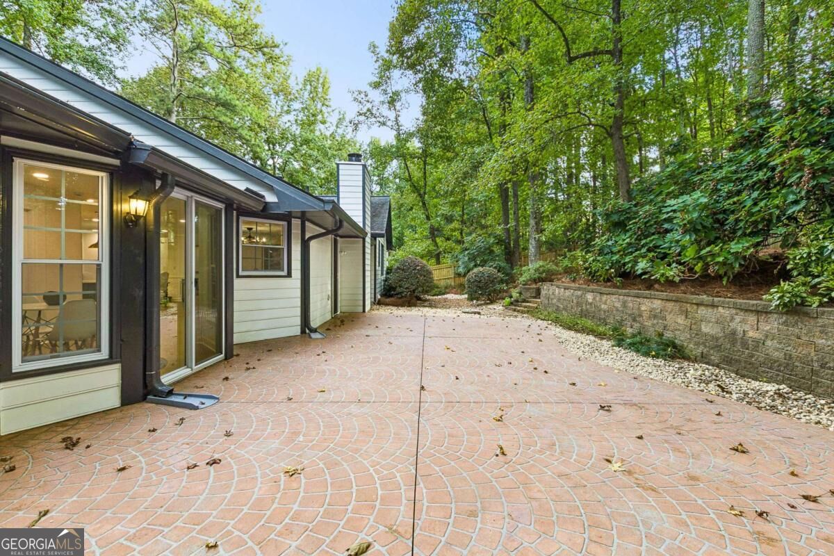 2658 Chimney Springs Drive Property Photo 37