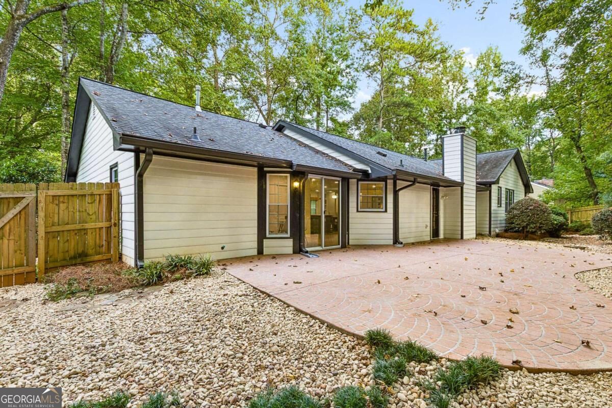 2658 Chimney Springs Drive Property Photo 38