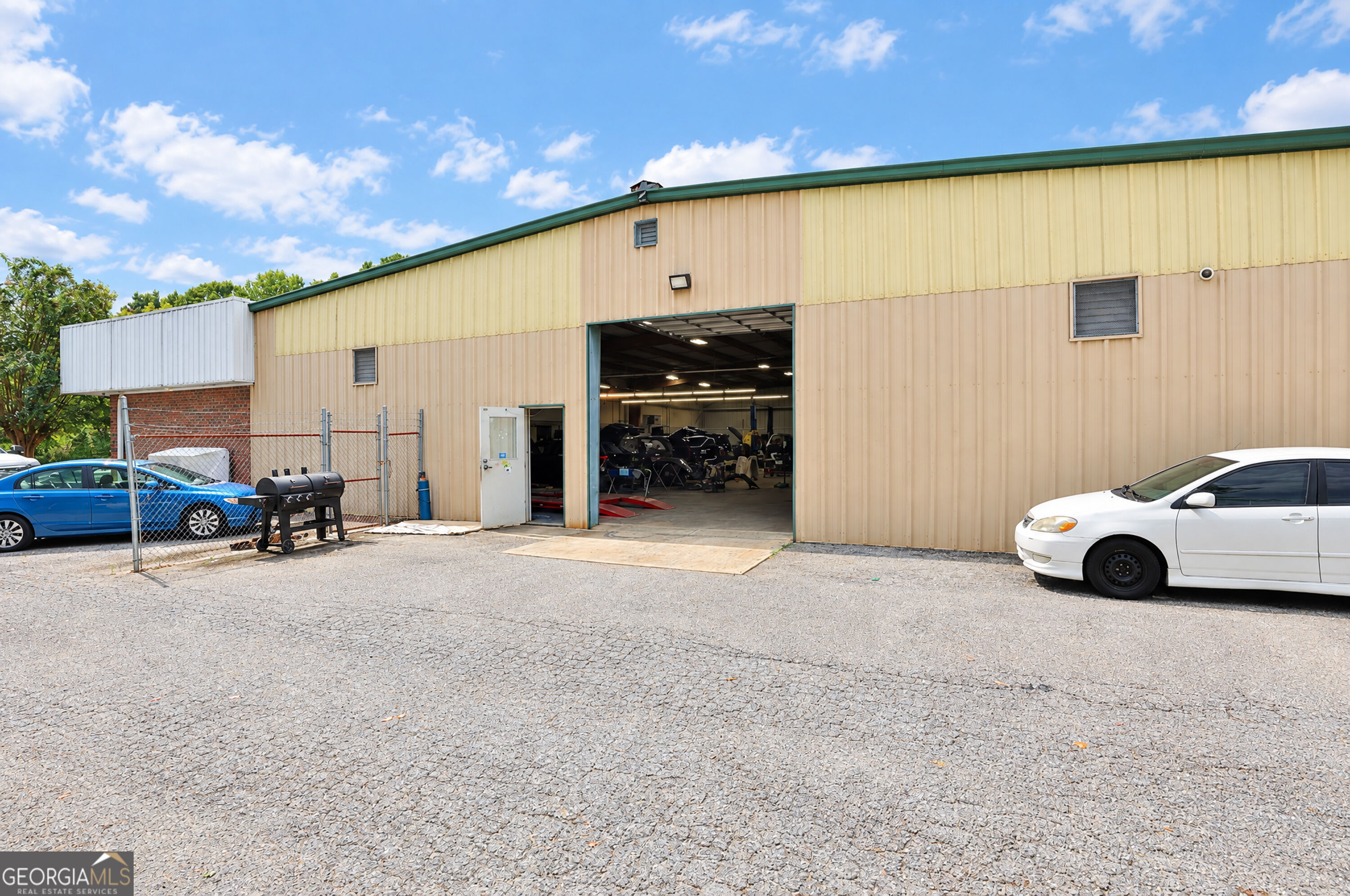 24 Amlajack Boulevard Property Photo 3