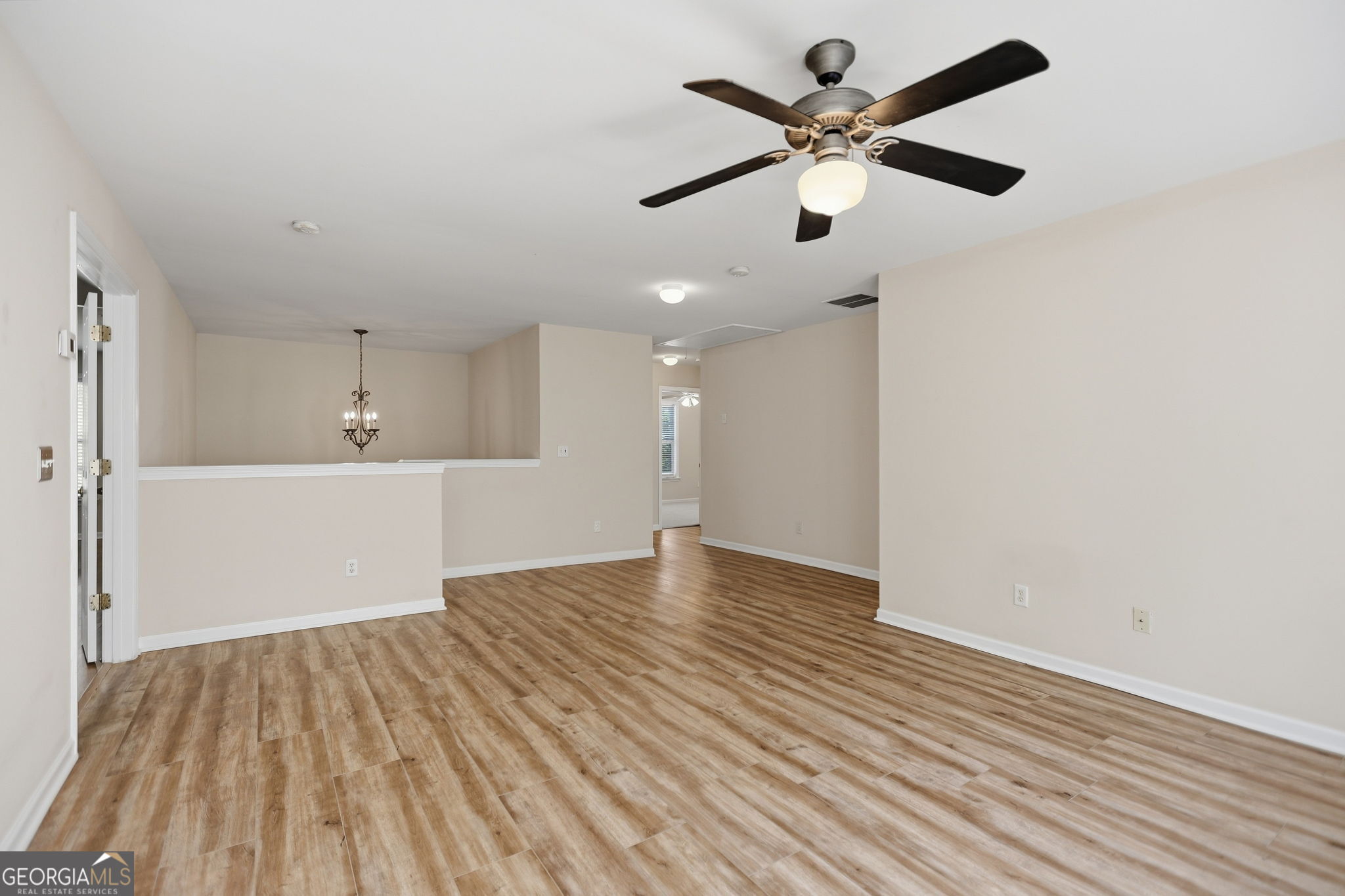 111 Carlisle Street Property Photo 31