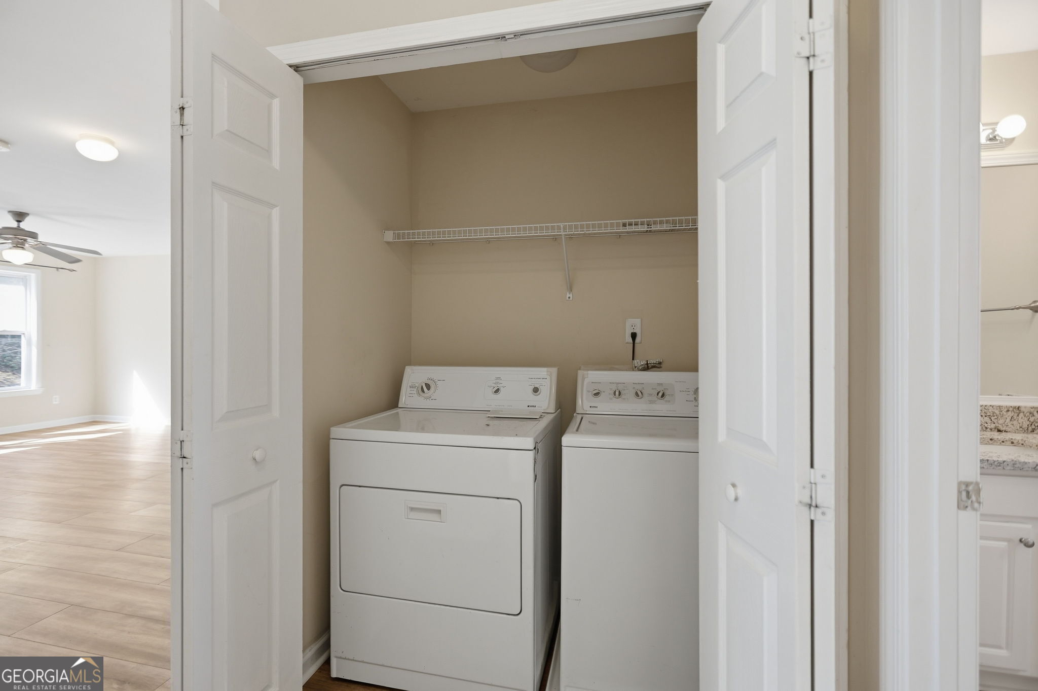 111 Carlisle Street Property Photo 41