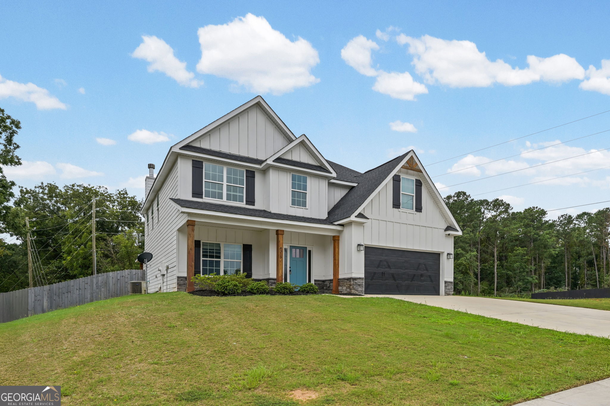 4315 Cornwall Drive Property Photo 4