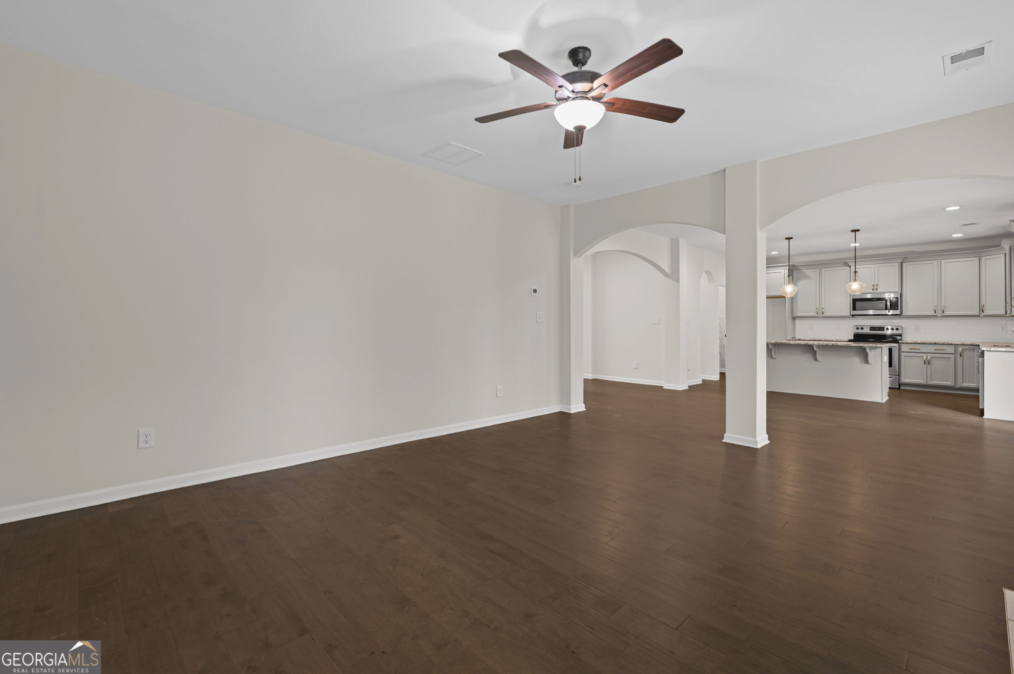 4315 Cornwall Drive Property Photo 11