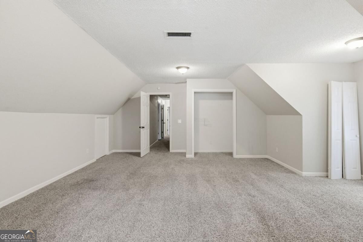 5300 Oglethorpe Court Property Photo 16