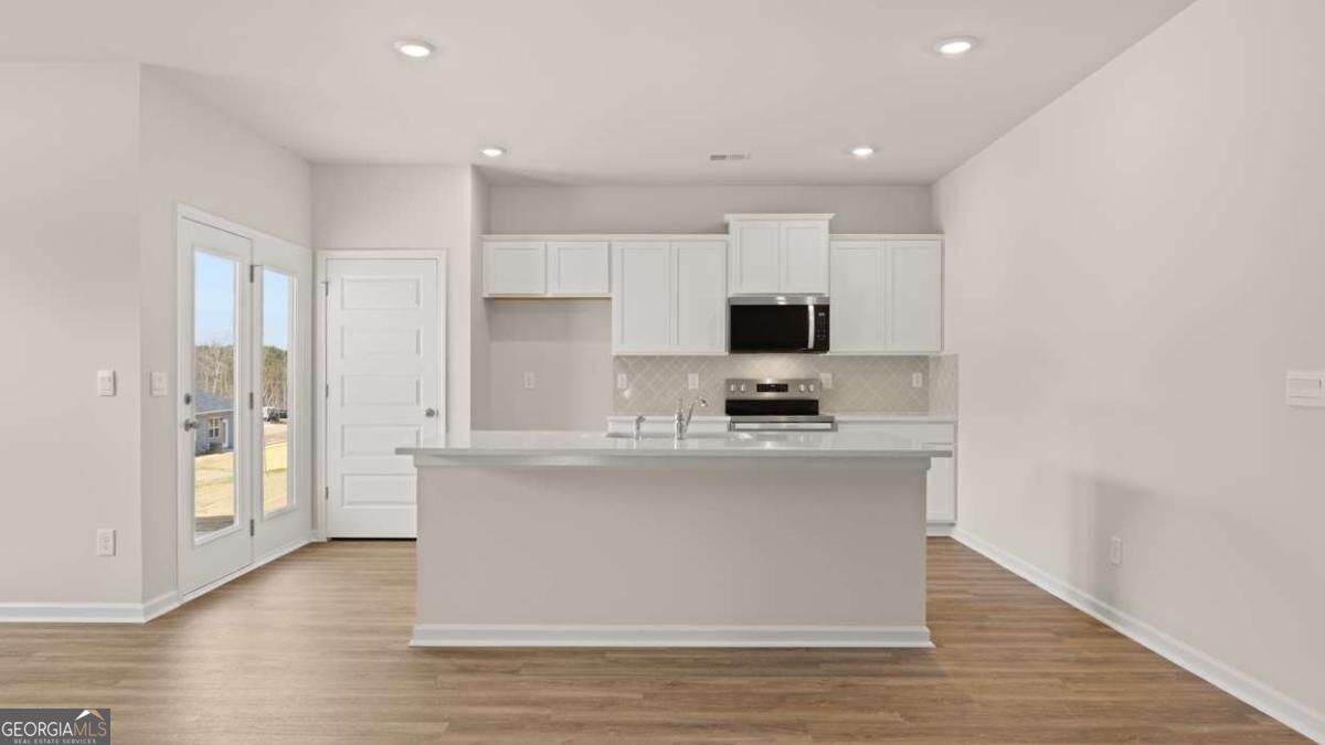 315 Bristol Boulevard Property Photo 5