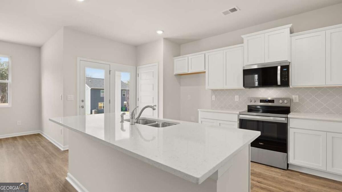 315 Bristol Boulevard Property Photo 7