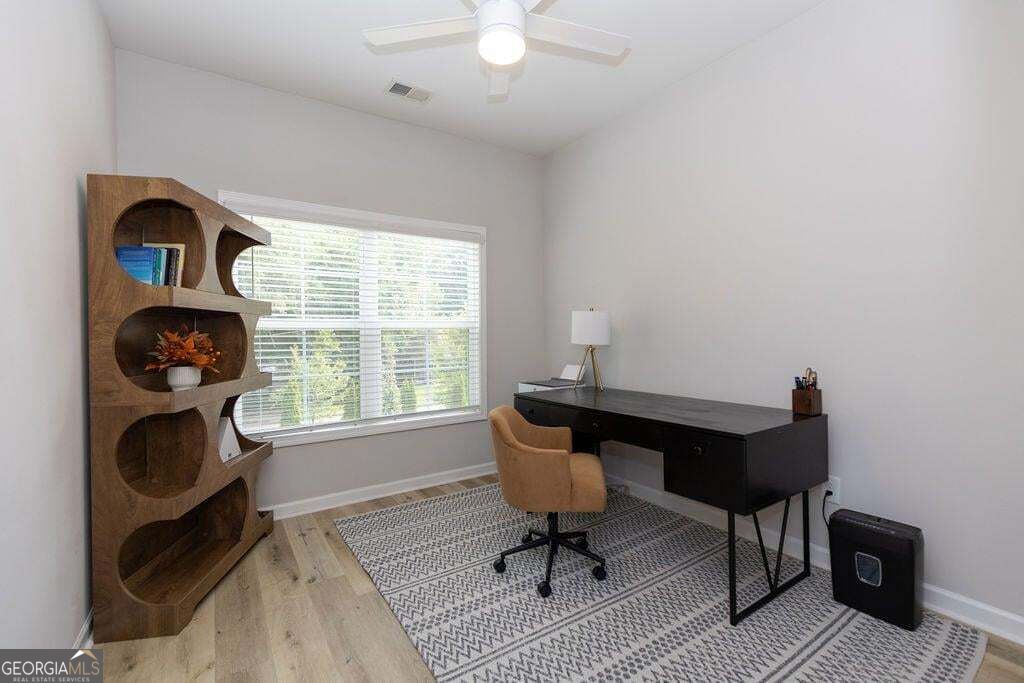 2857 Regal Park Nw Property Photo 26