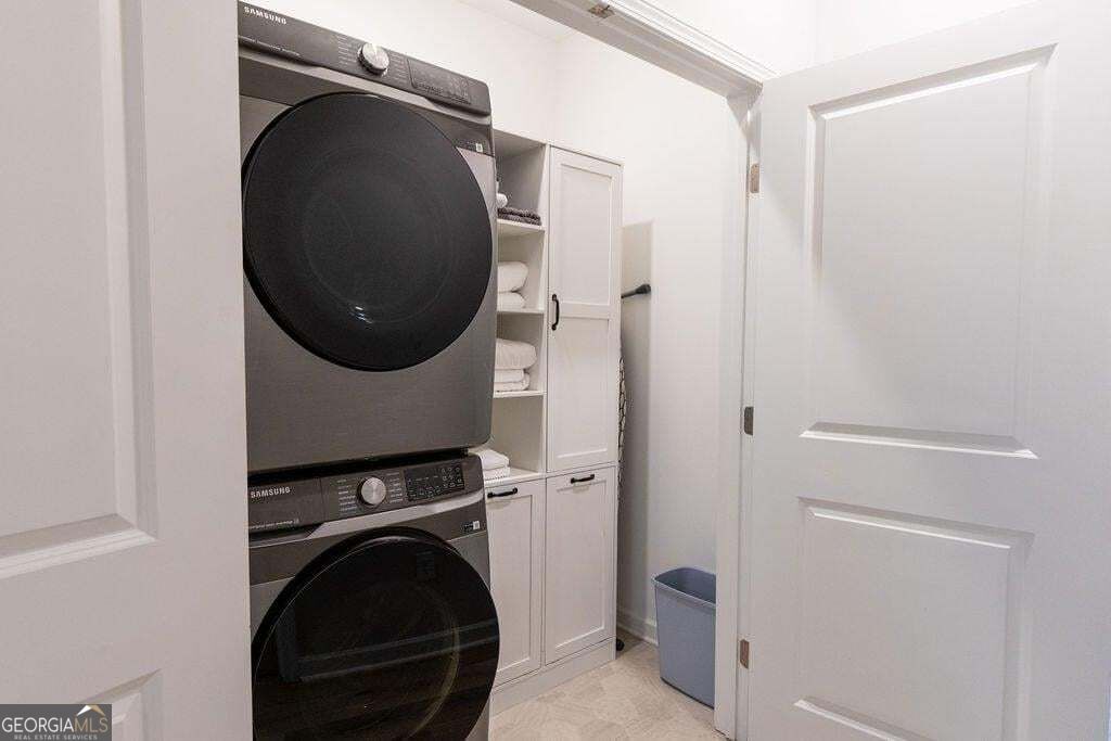 2857 Regal Park Nw Property Photo 27