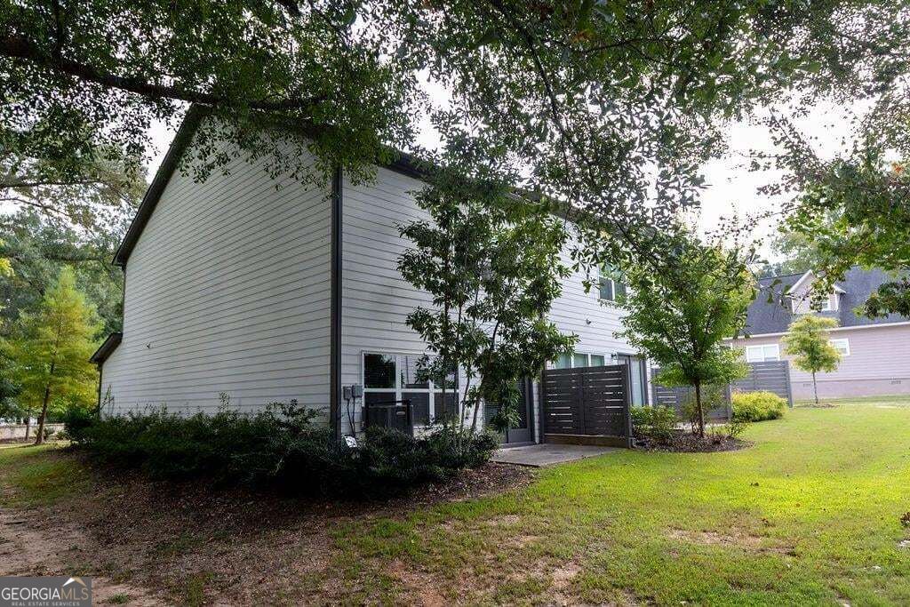 2857 Regal Park Nw Property Photo 28