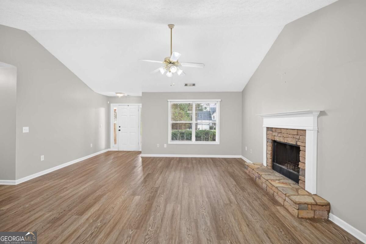 531 Carriage Drive Property Photo 11