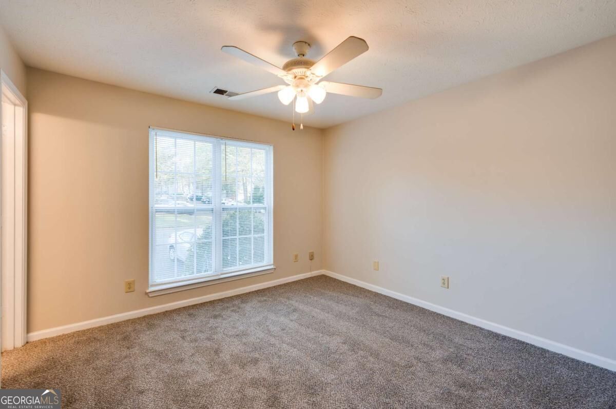466 Teal Court Property Photo 17