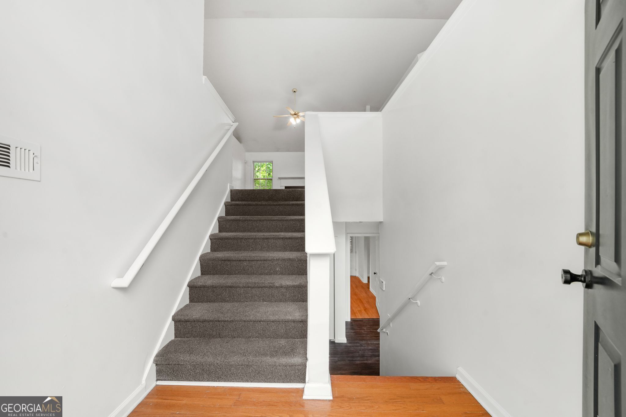 6588 Snowbird Lane Property Photo 2