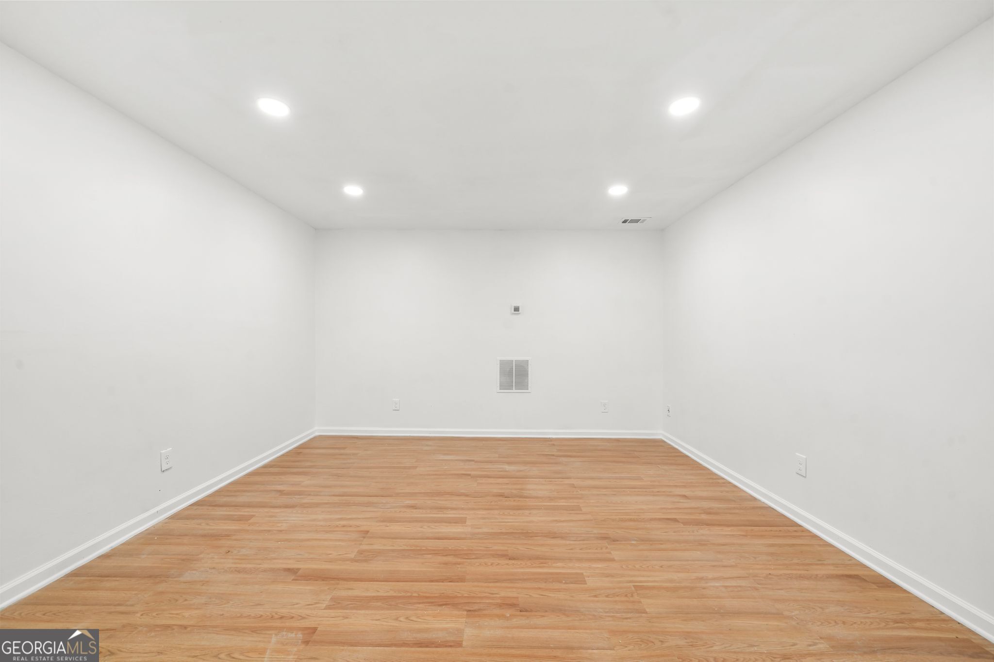 6588 Snowbird Lane Property Photo 18