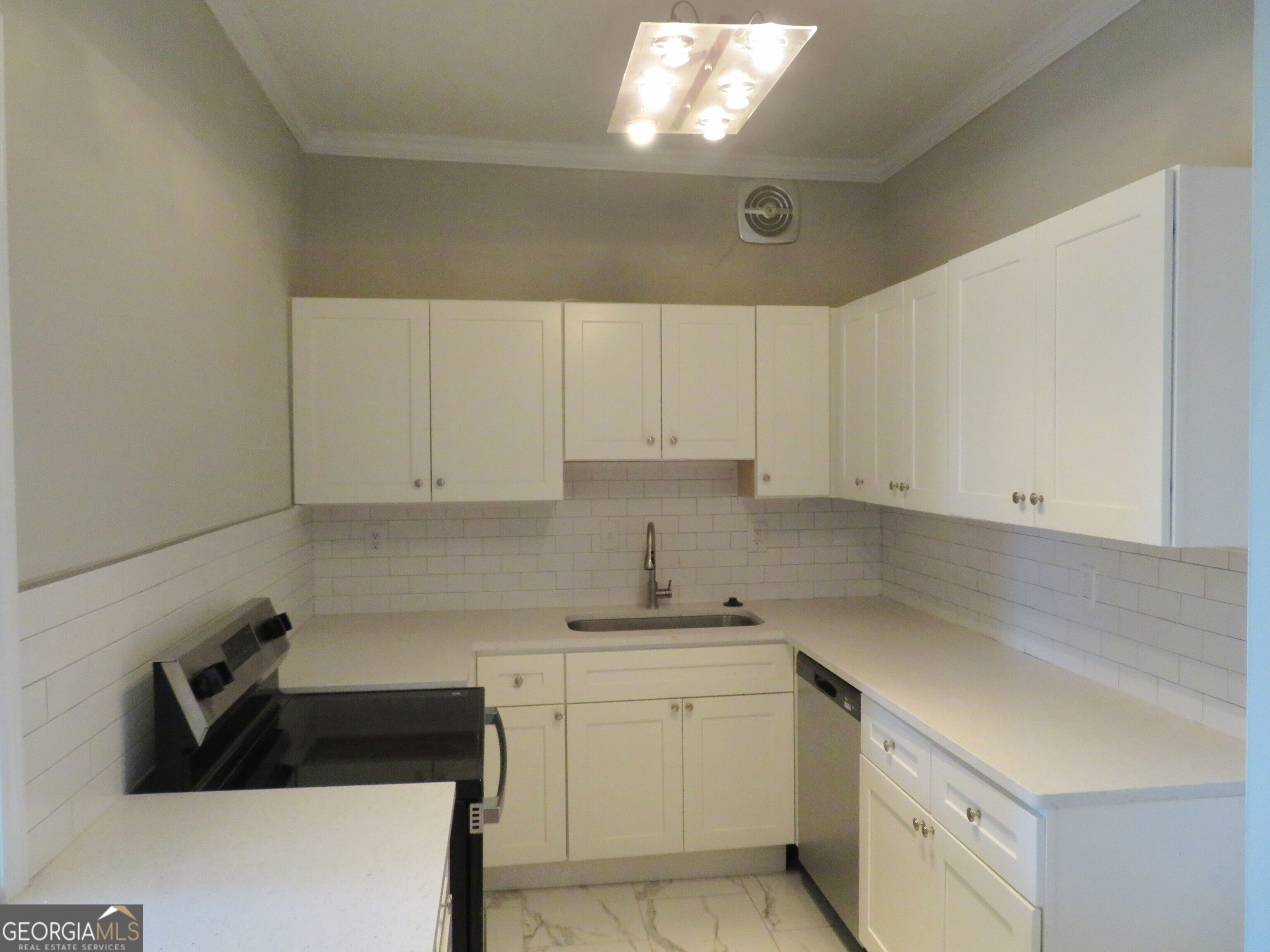 130 26th Street Nw # 703 Property Photo 11