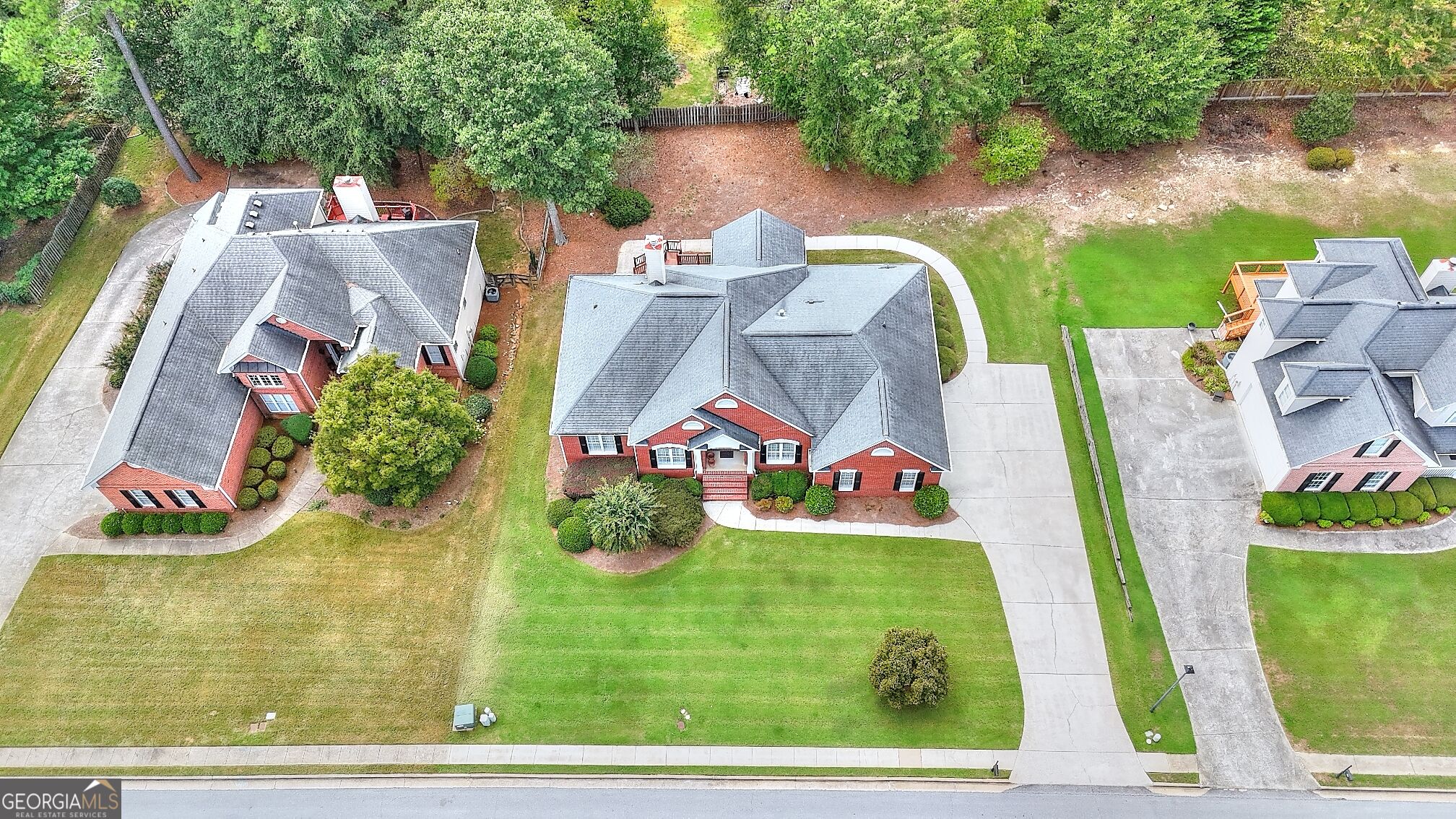 613 Eagle River Lane Property Photo 45