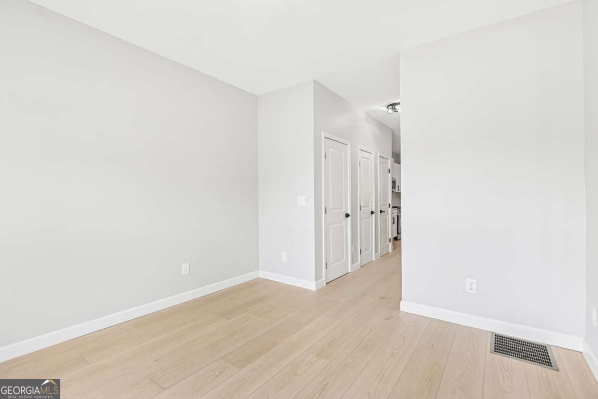78 Crescent Commons Property Photo 19