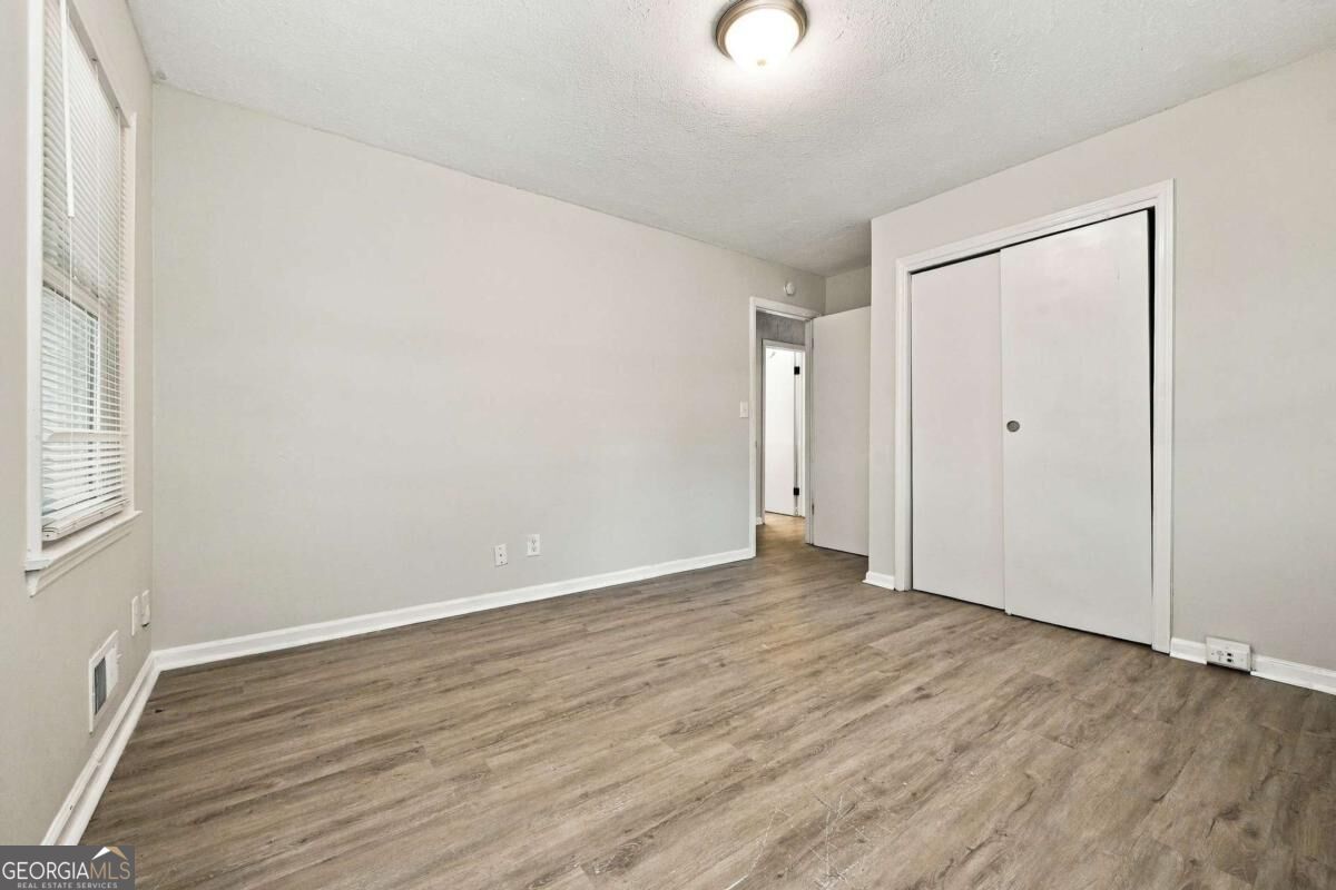 2690 Lake Harbin Road Property Photo 8