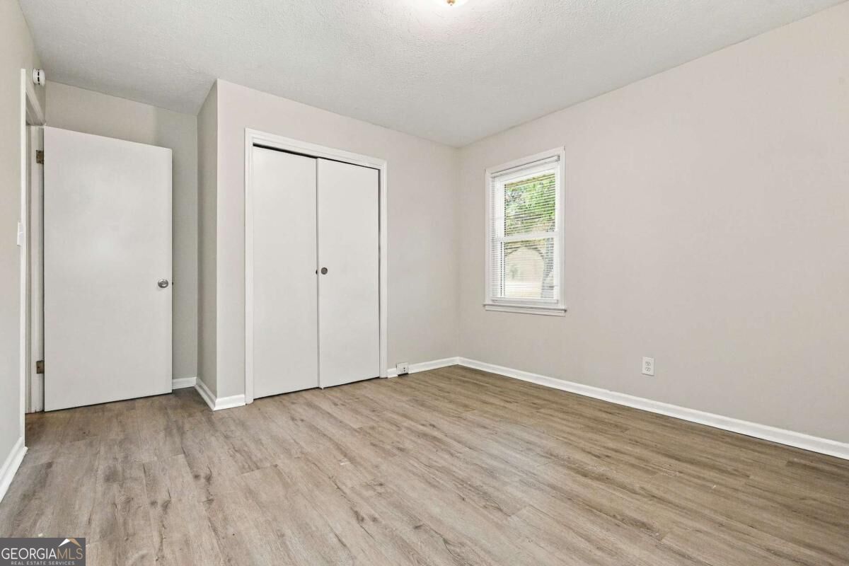 2690 Lake Harbin Road Property Photo 9