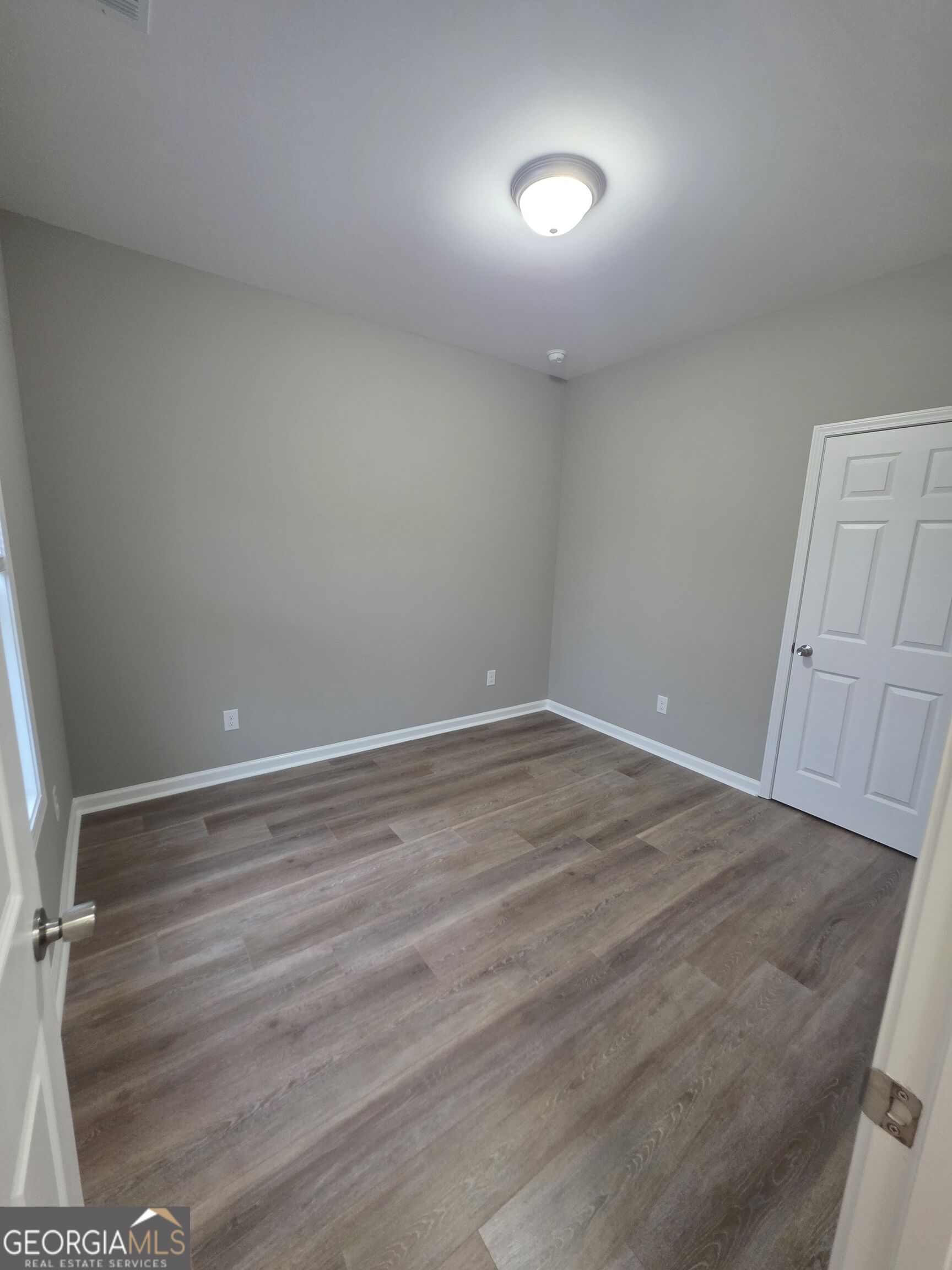 60 Charlotte Drive Property Photo 11