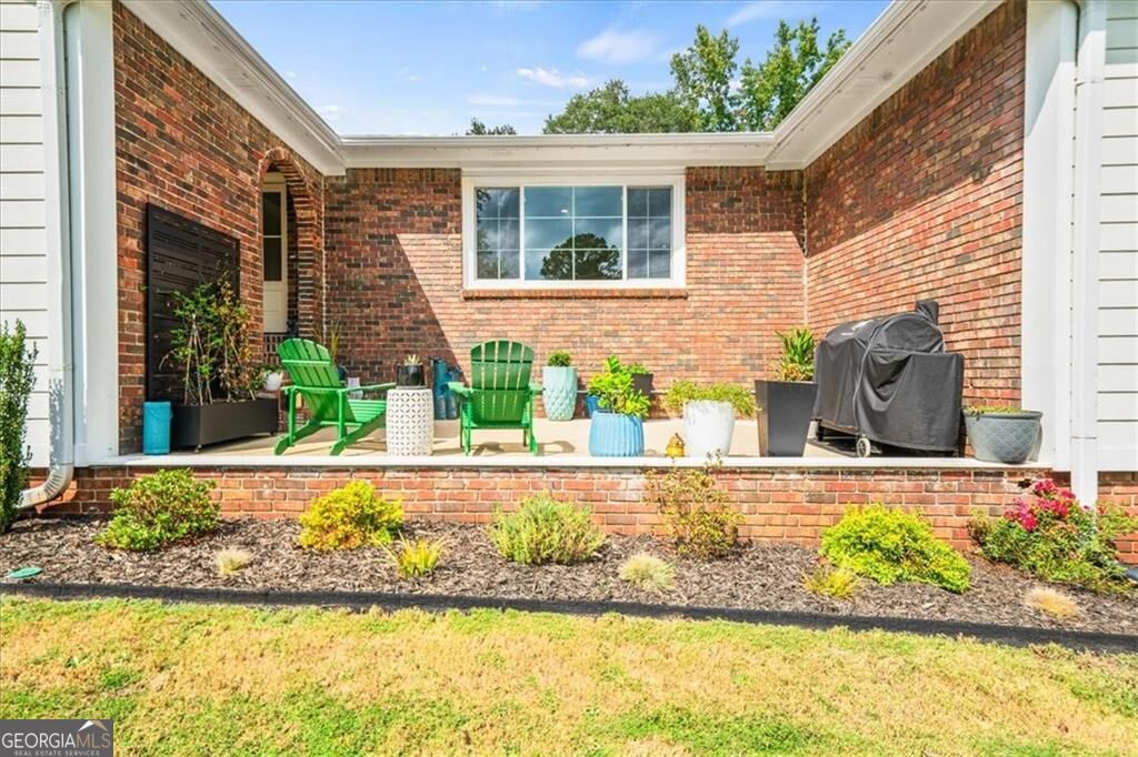 700 John Ward Road Sw Property Photo 4