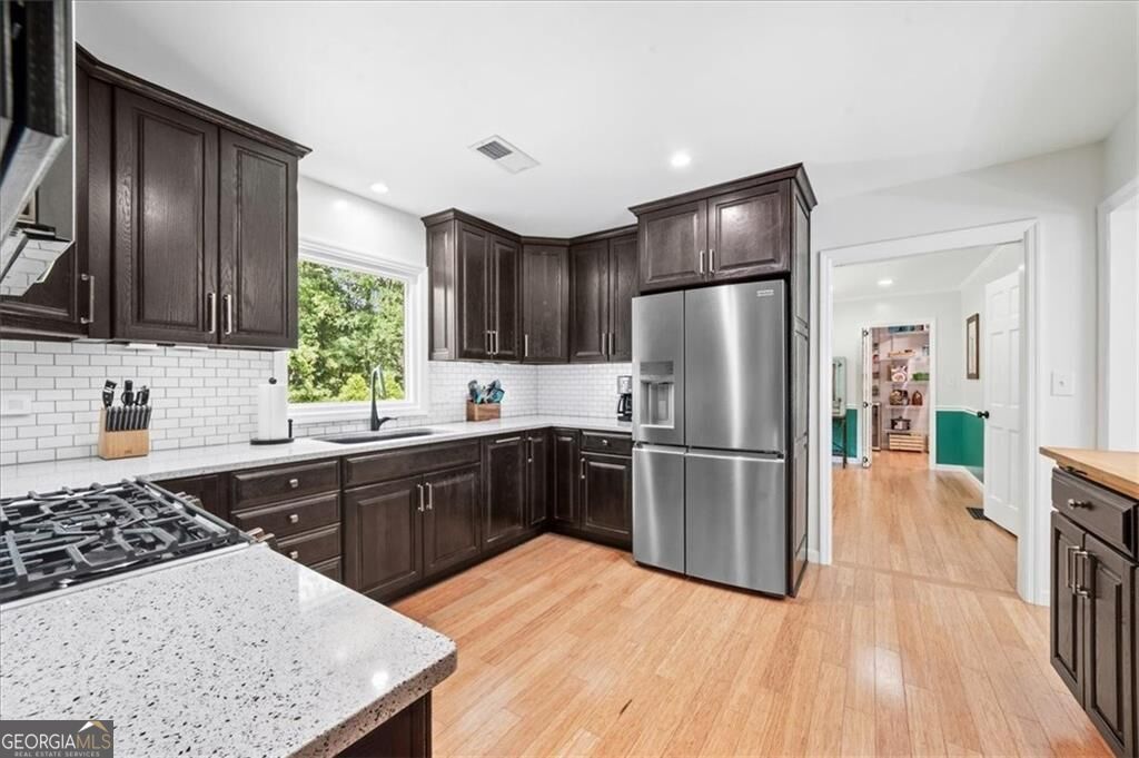 700 John Ward Road Sw Property Photo 14