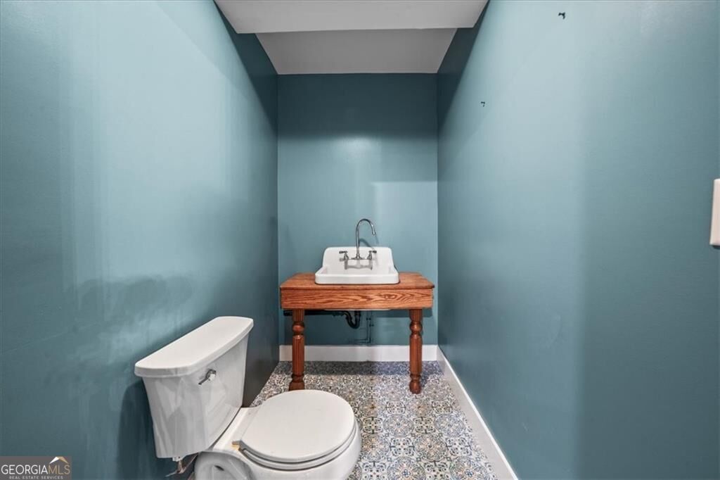 700 John Ward Road Sw Property Photo 25
