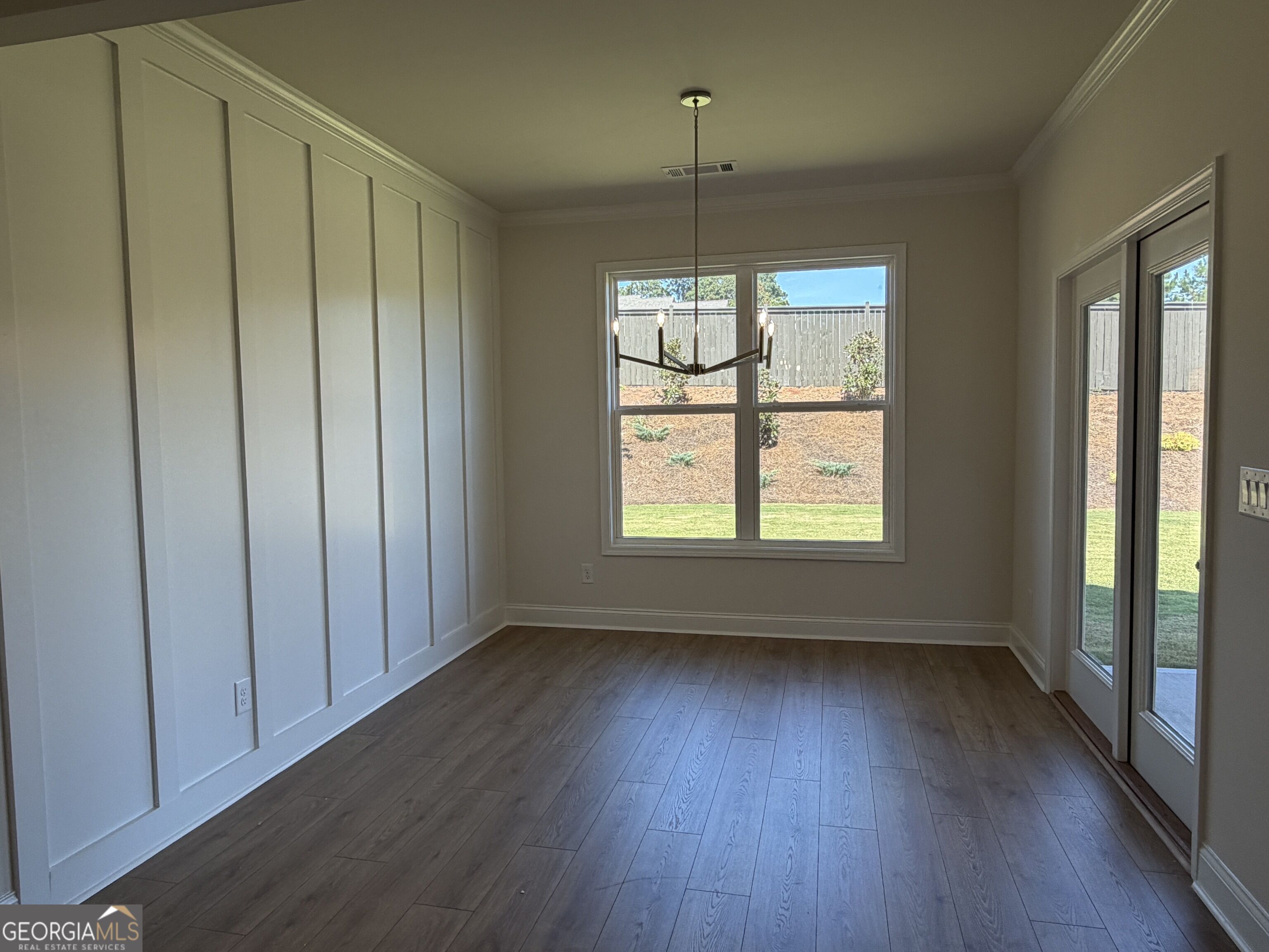 196 Oakdale Road # 36 Property Photo 17