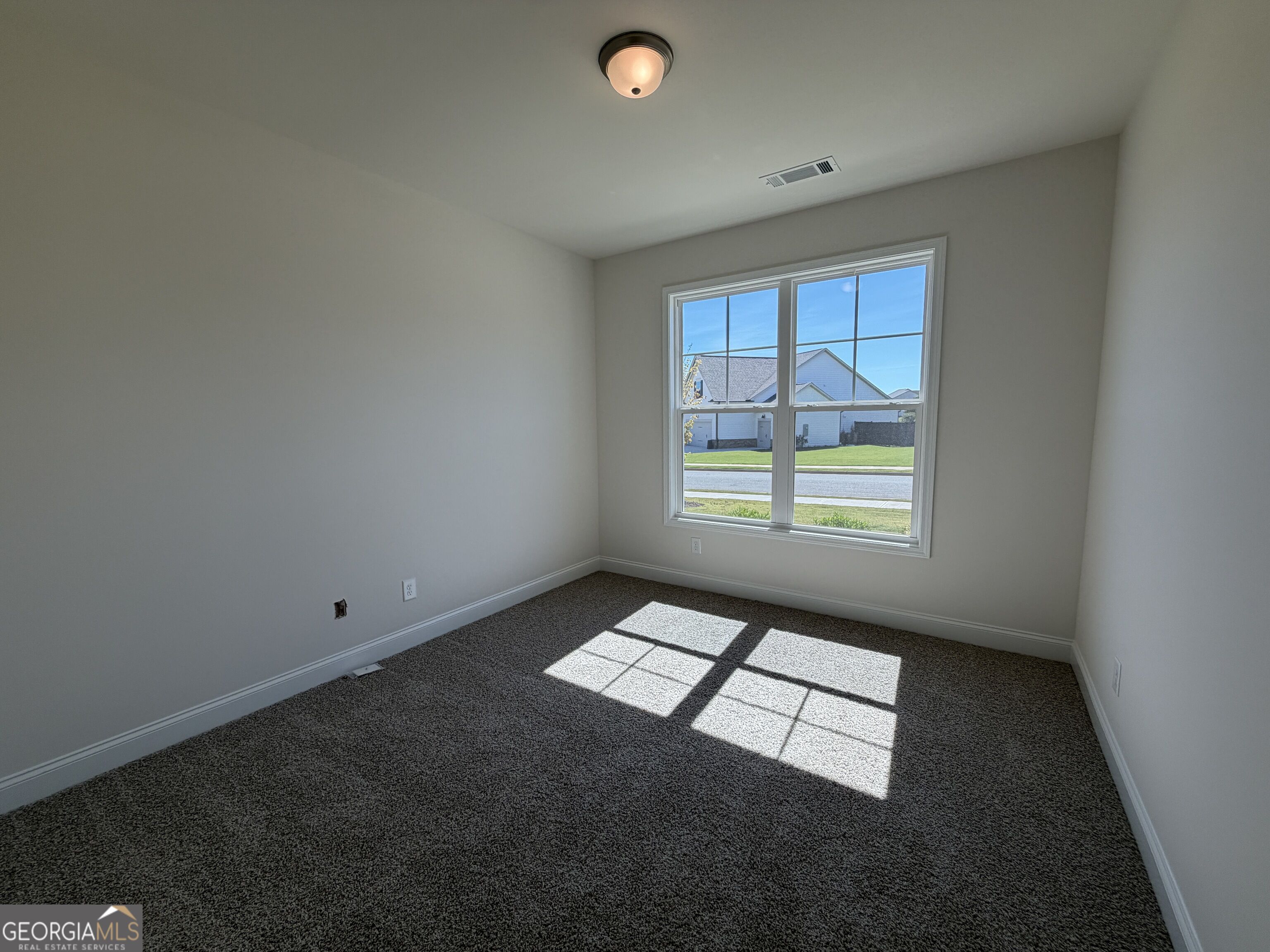 196 Oakdale Road # 36 Property Photo 29