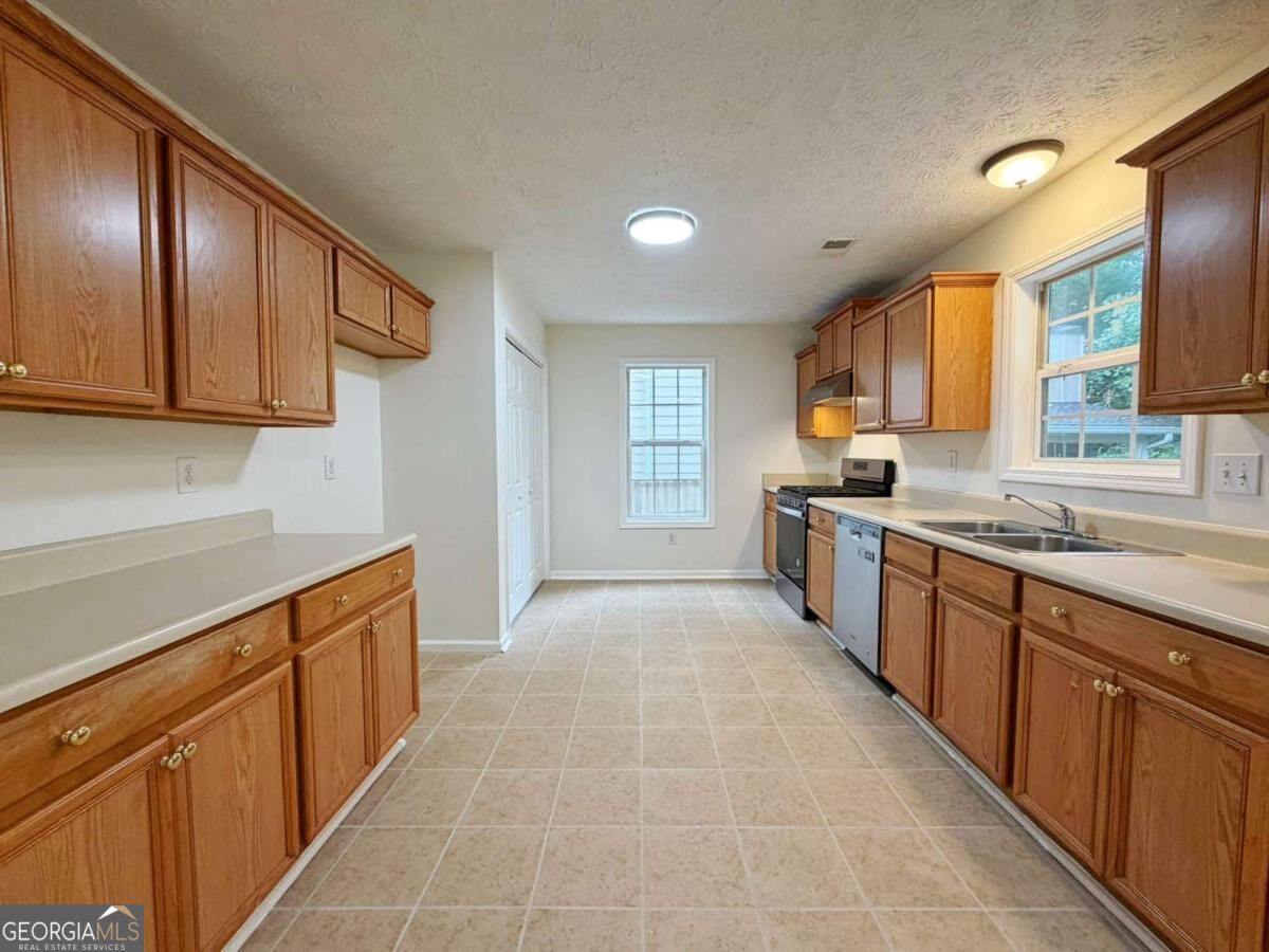 855 Minor Creek Way Nw Property Photo 16