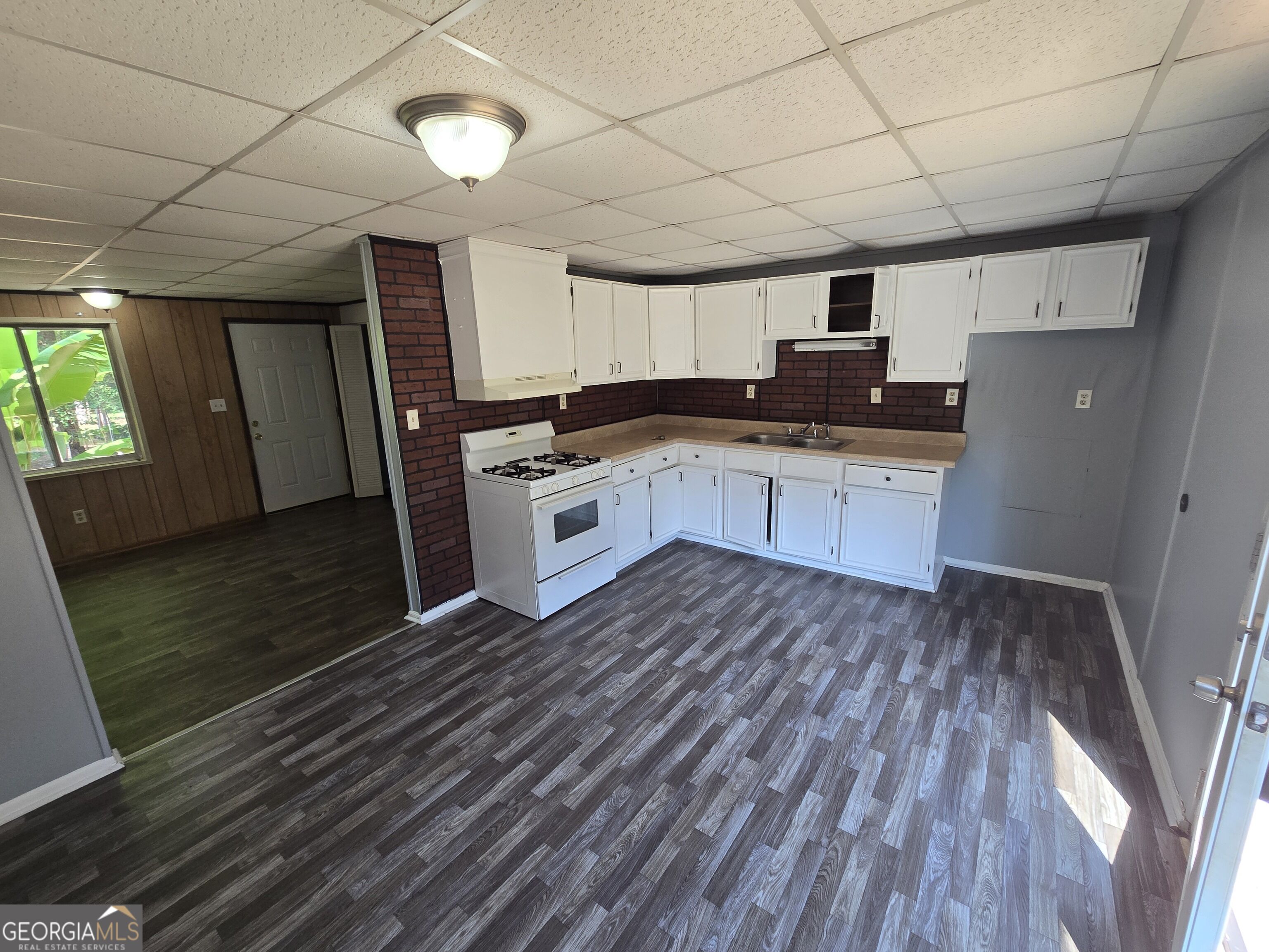 3836 Rex Circle Property Photo 13