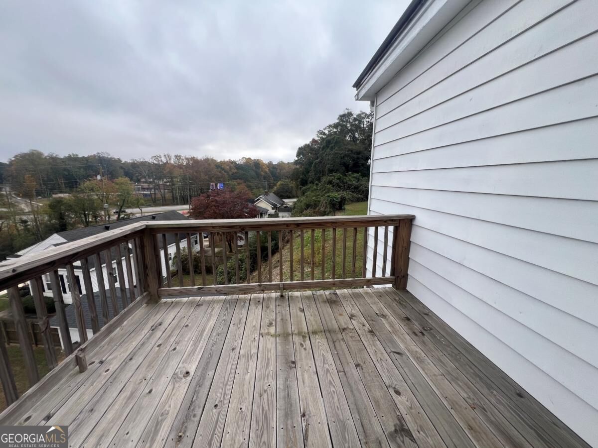 21 Highland Street Property Photo 8