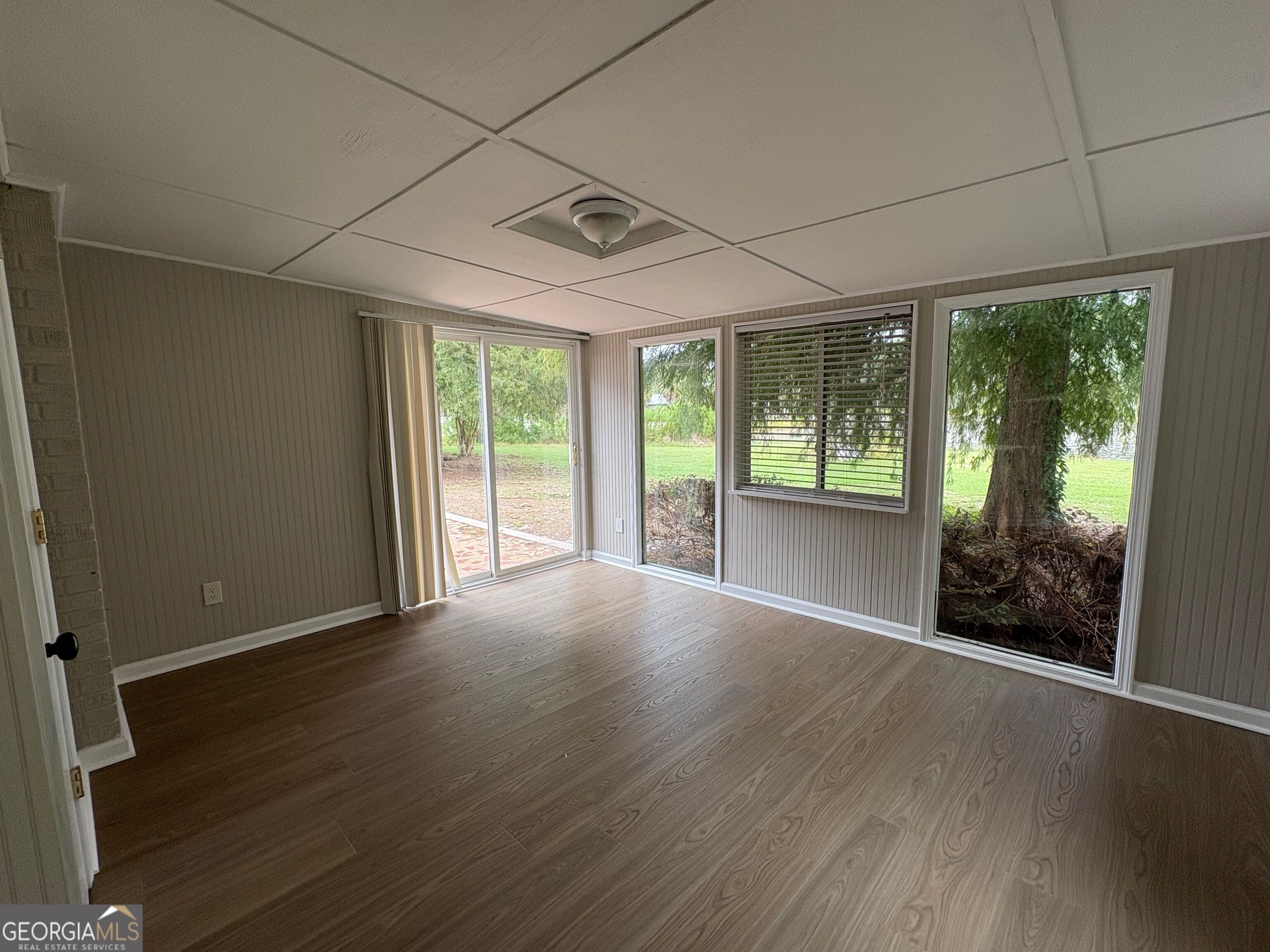 106 Cherry Street Property Photo 12
