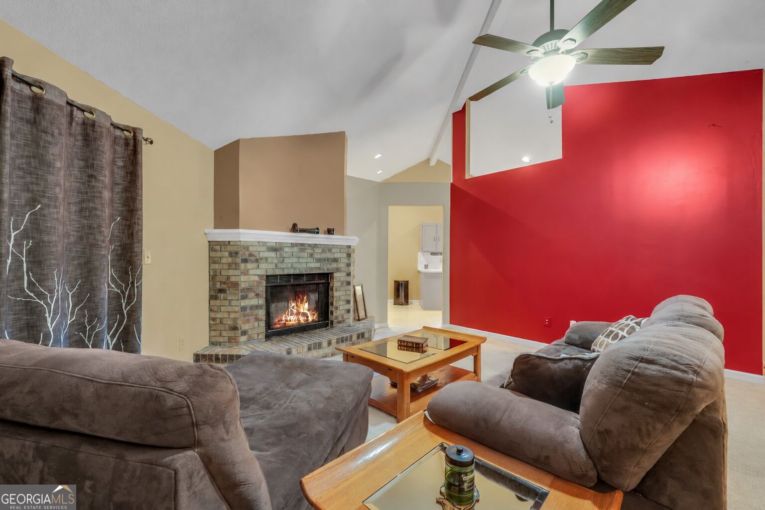 368 Tait Road Property Photo 6