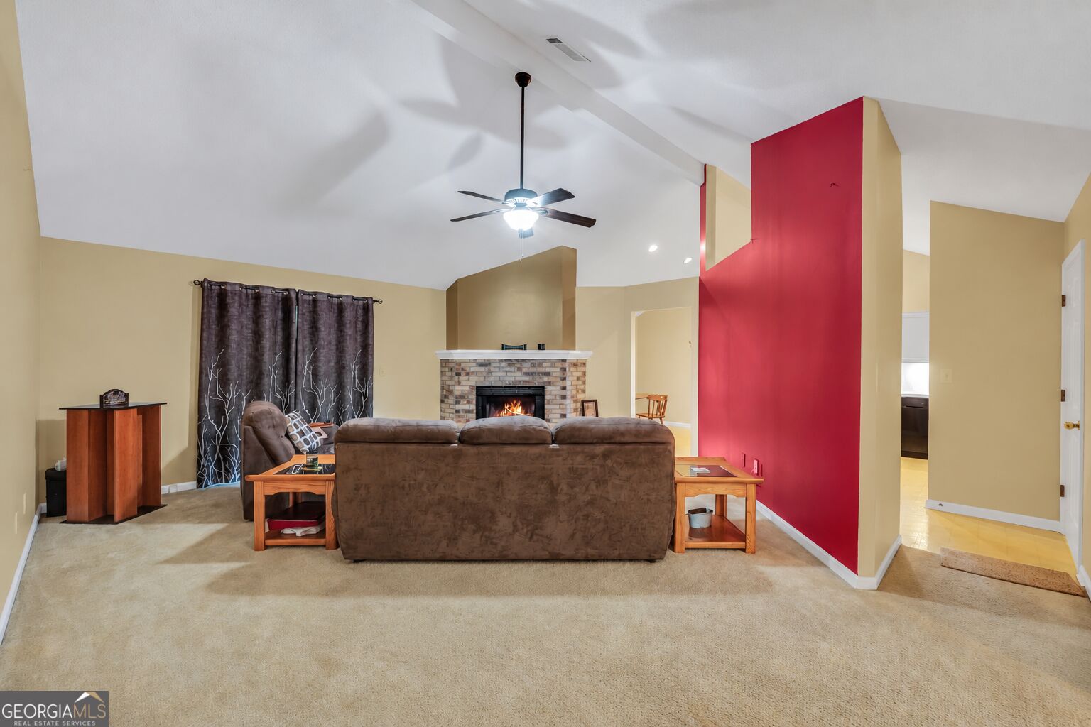 368 Tait Road Property Photo 7