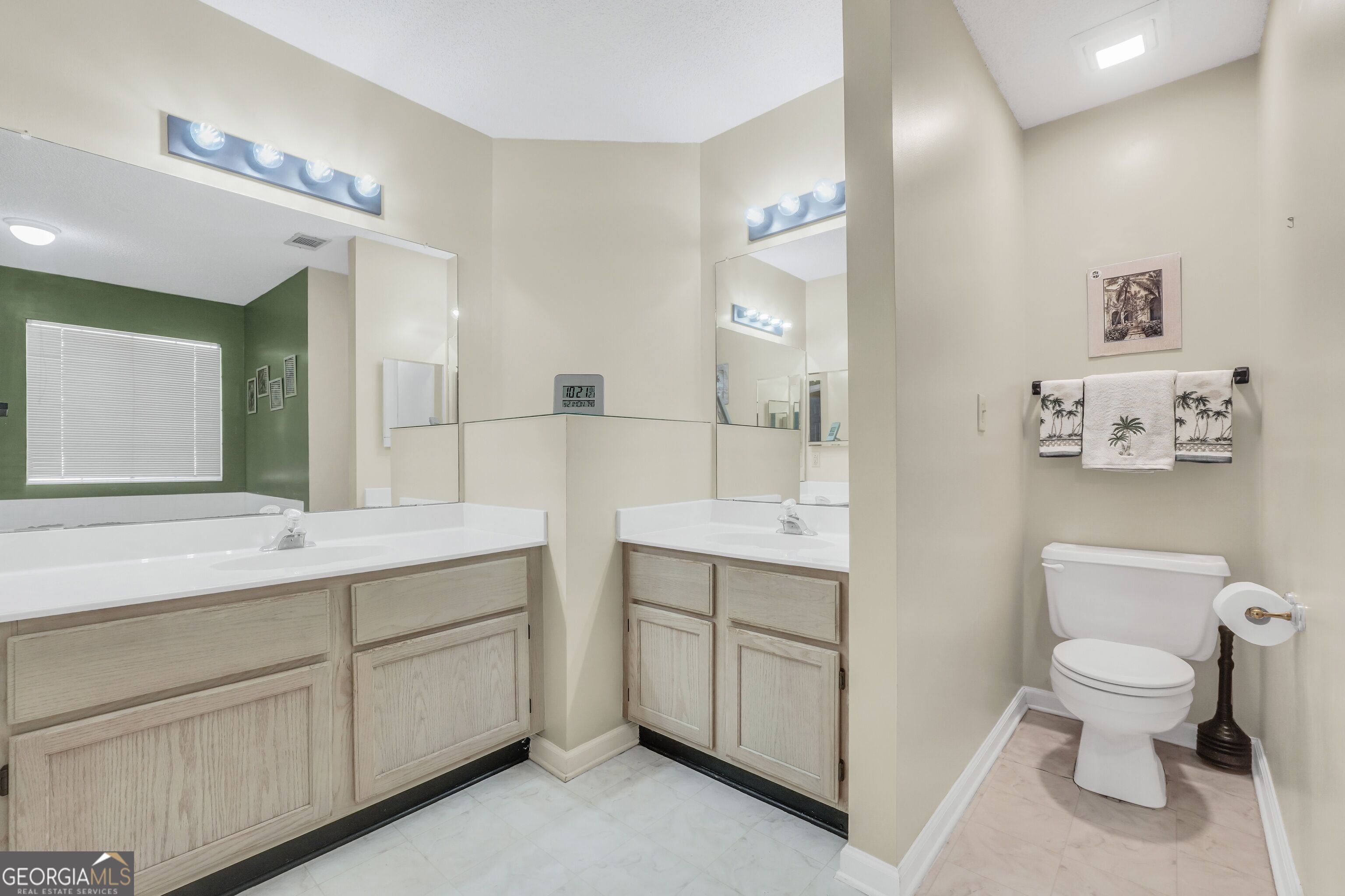 368 Tait Road Property Photo 22