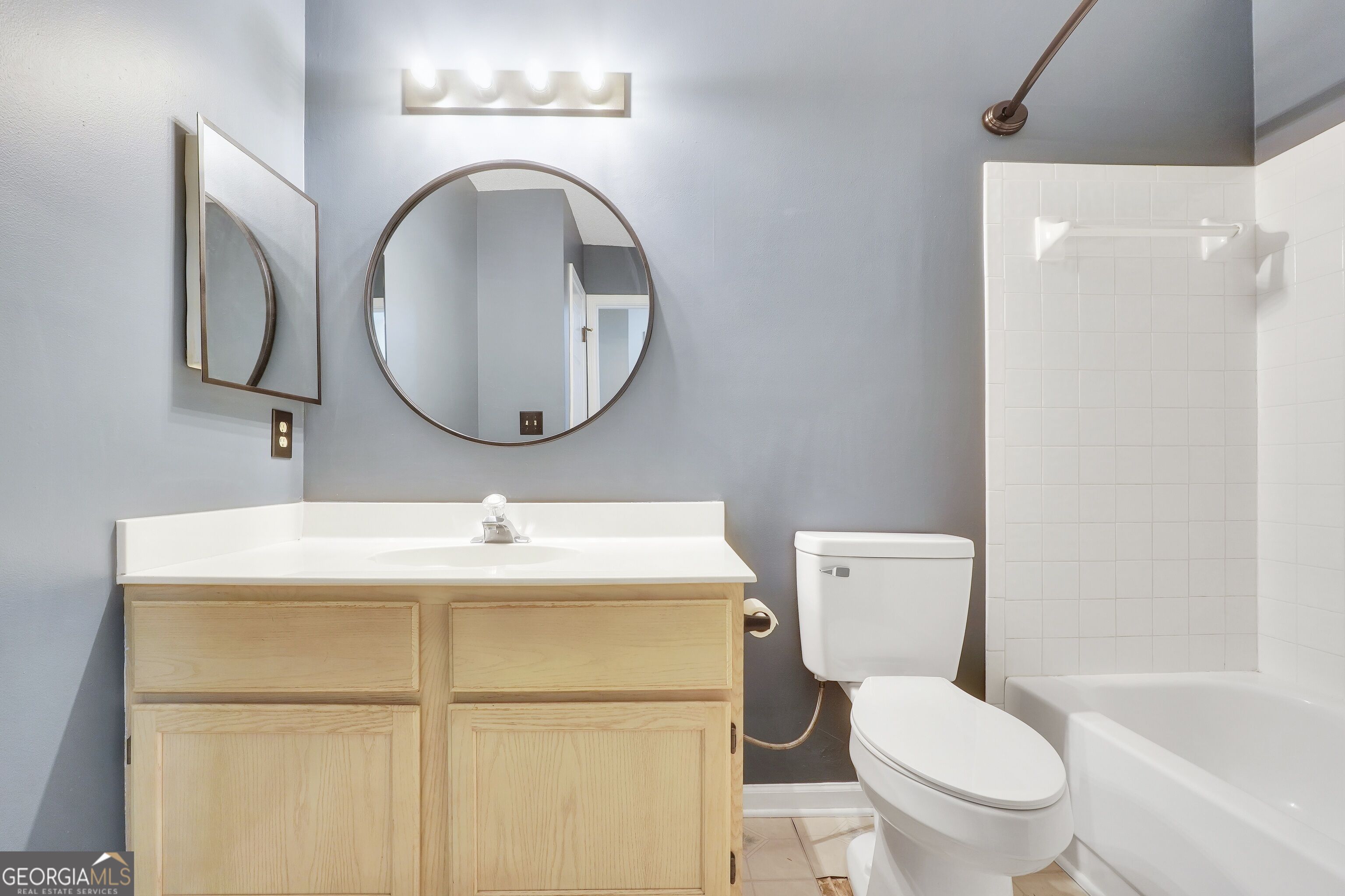 368 Tait Road Property Photo 30
