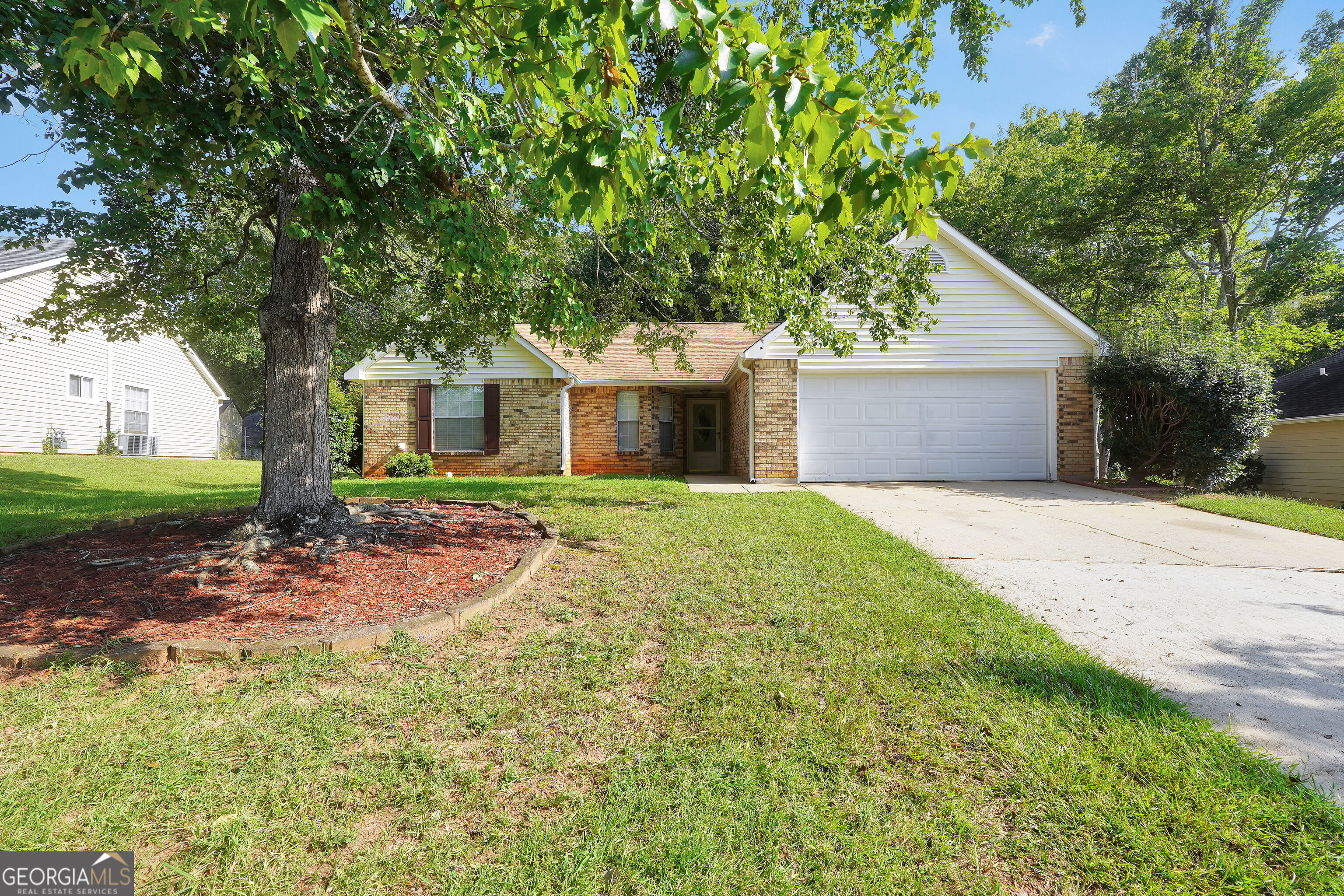 368 Tait Road Property Photo 37